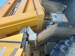 2007 KOMATSU HD 325-7 - Image 13