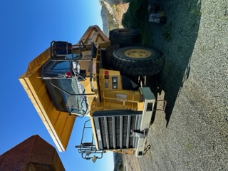 2007 KOMATSU HD 325-7