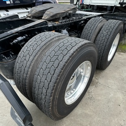 2018 FREIGHTLINER Cascadia - Image 9