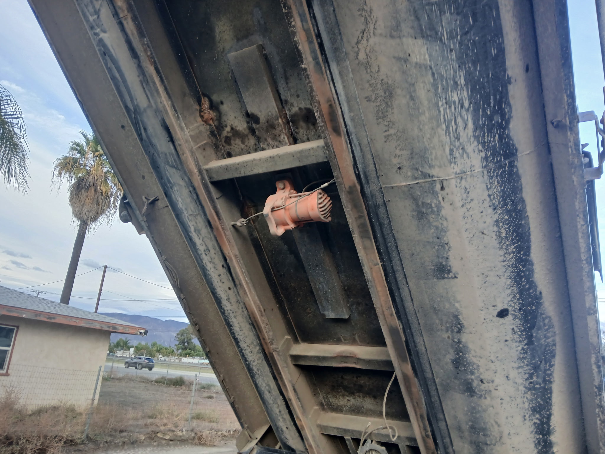 2020 KENWORTH T800 - Image 18