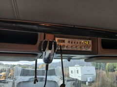 2020 KENWORTH T800 - Image 25