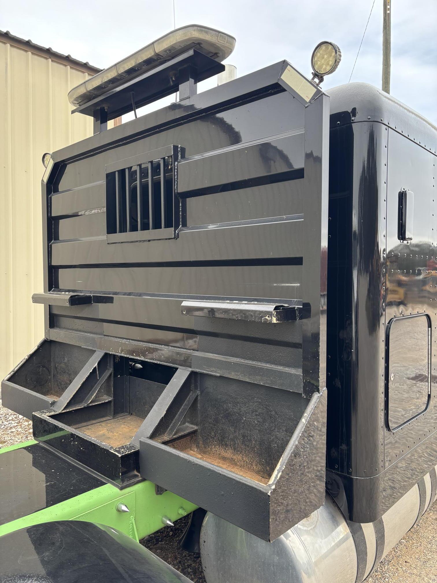 2006 PETERBILT 379 - Image 10