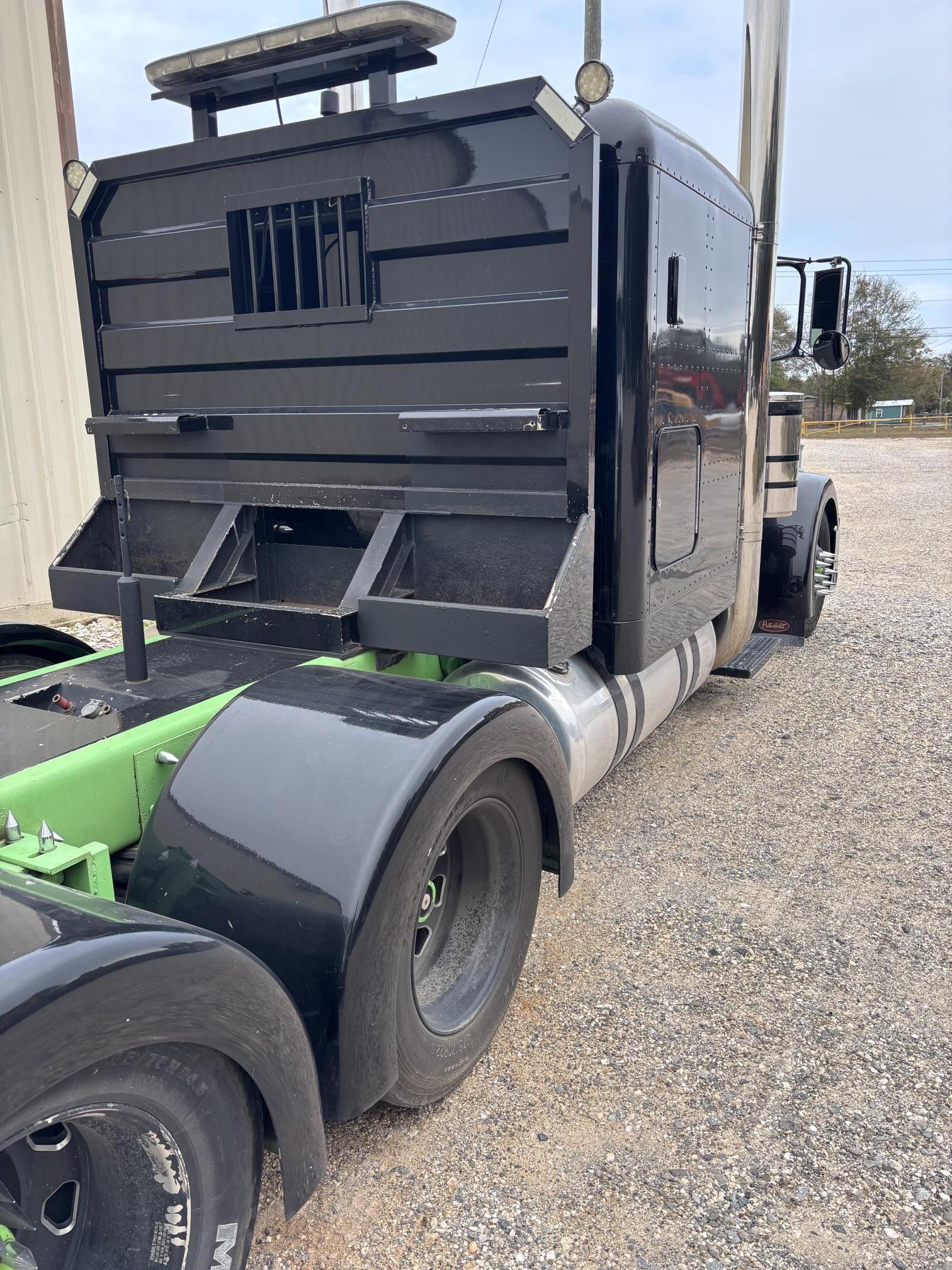 2006 PETERBILT 379 - Image 9