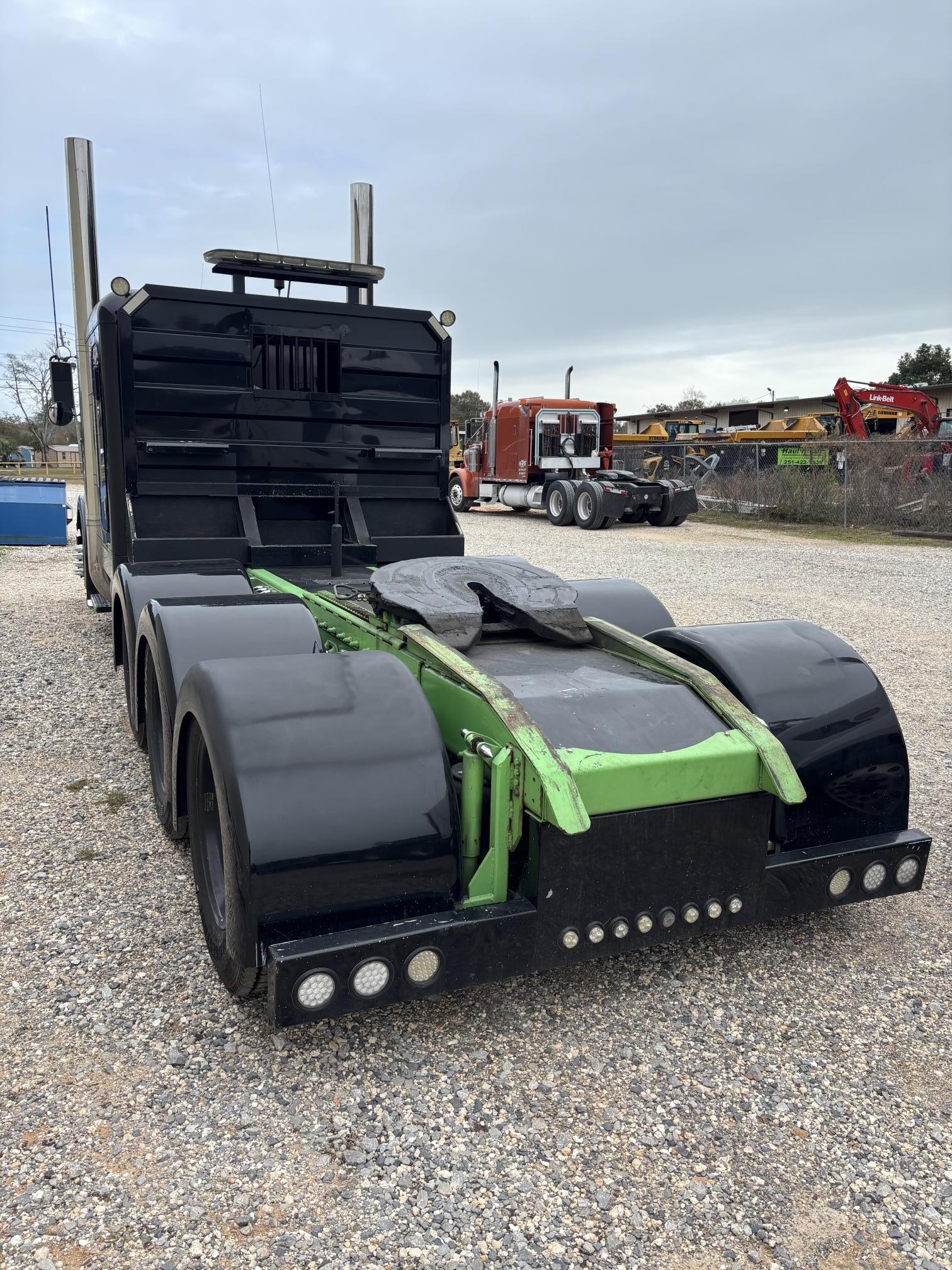 2006 PETERBILT 379 - Image 13