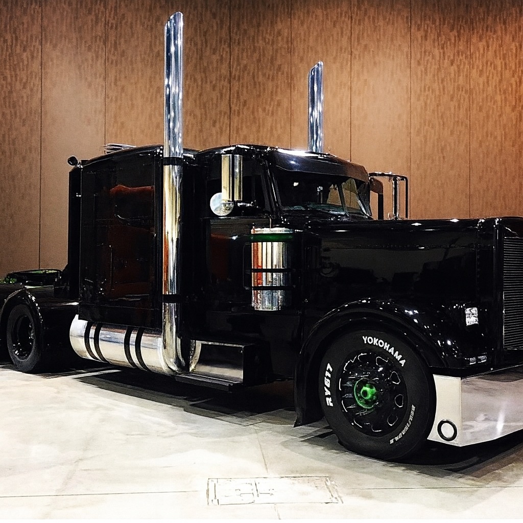 2006 PETERBILT 379 - Image 2