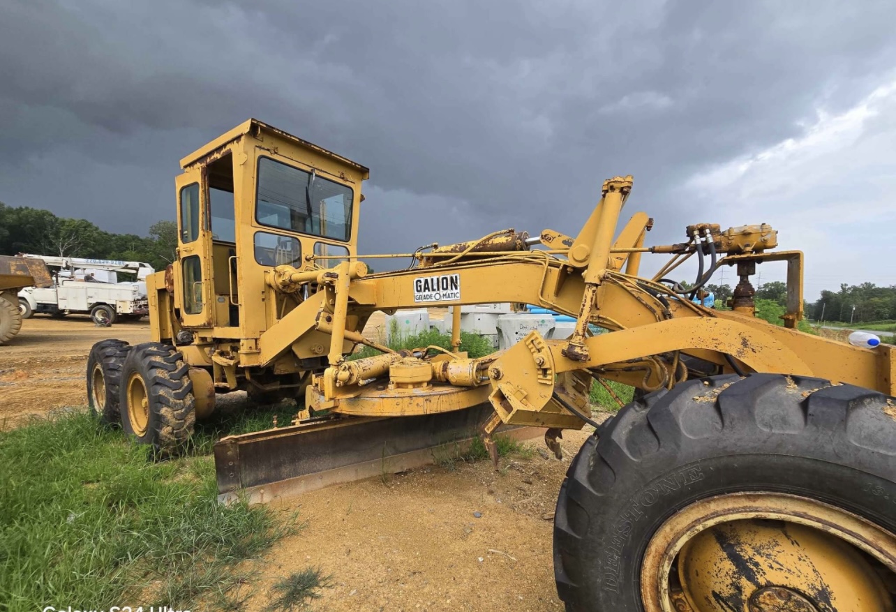 1986 GALION T500 - Image 2