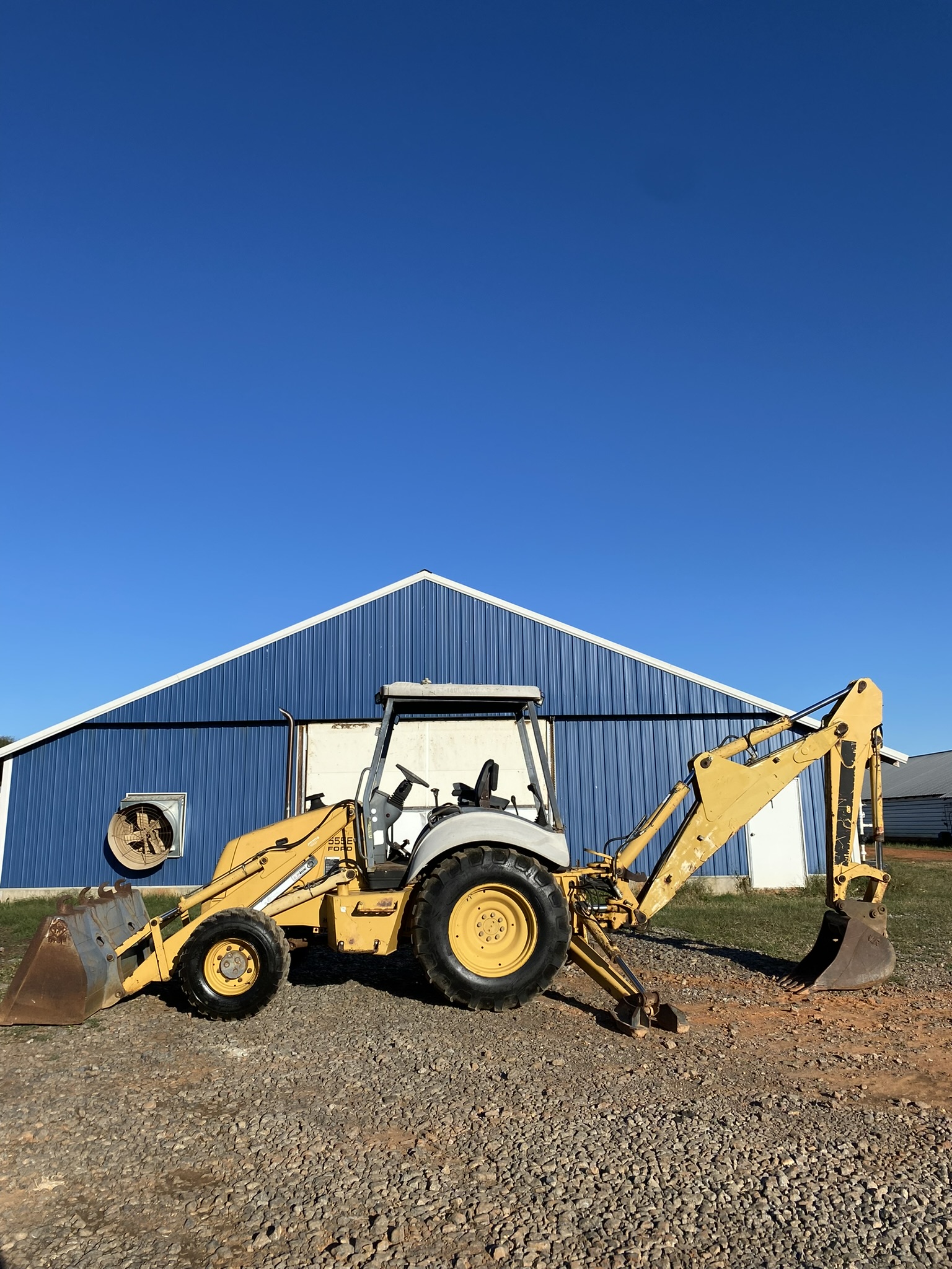 1995 NEW HOLLAND 555E