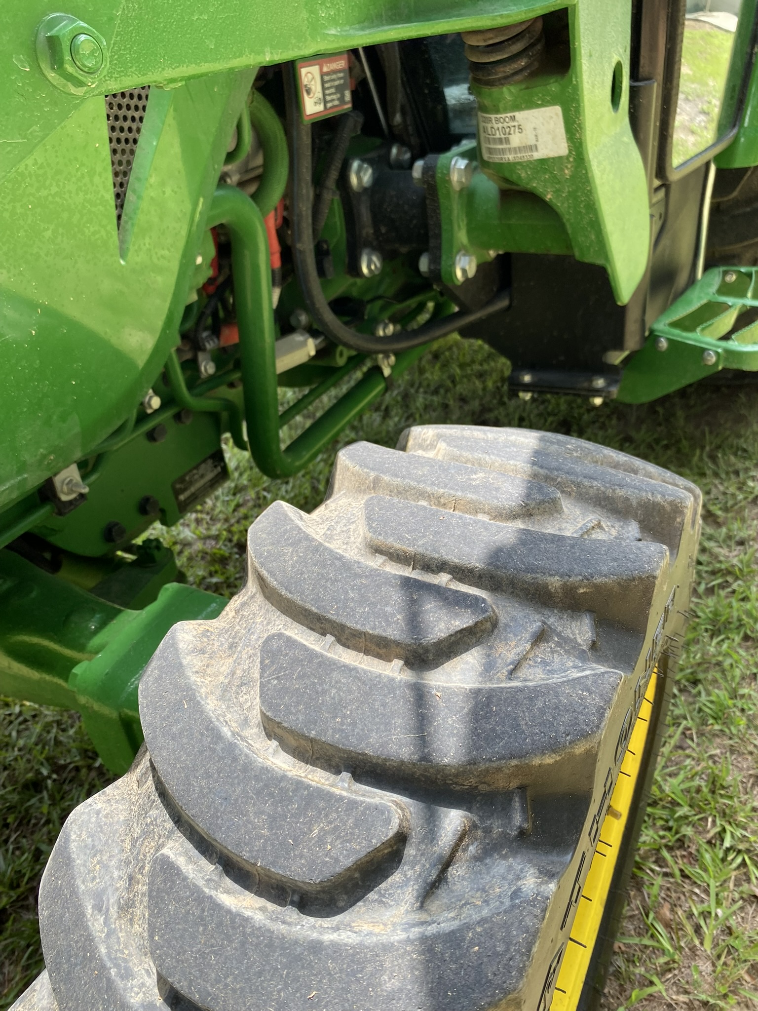 2018 JOHN DEERE 3033R - Image 8