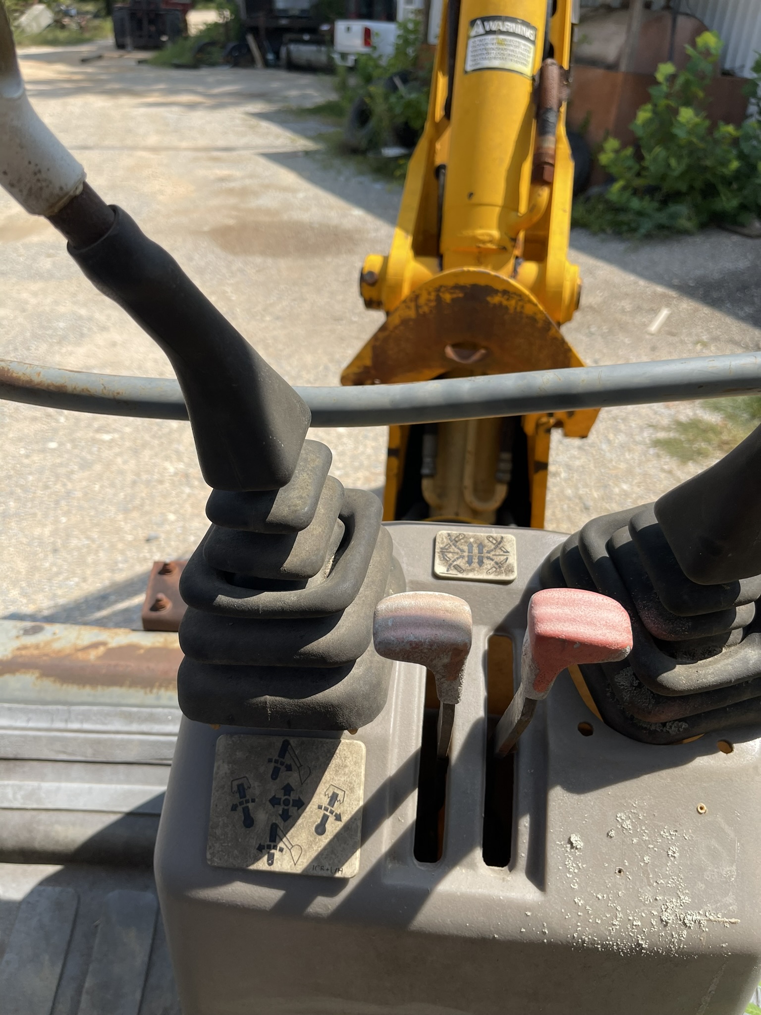 1995 JCB 214 - Image 12