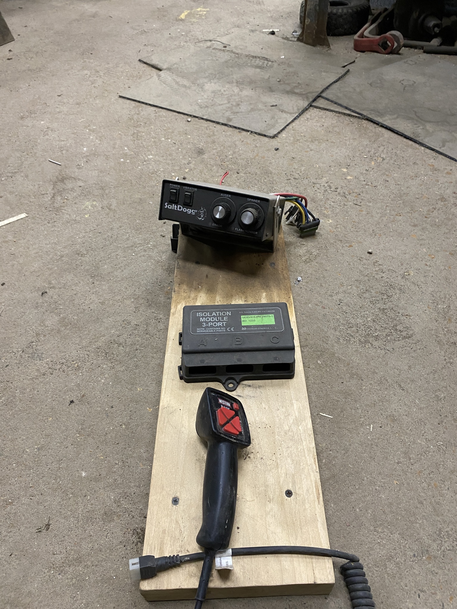 2015 WESTERN SERIES 2 - view 7 of 7