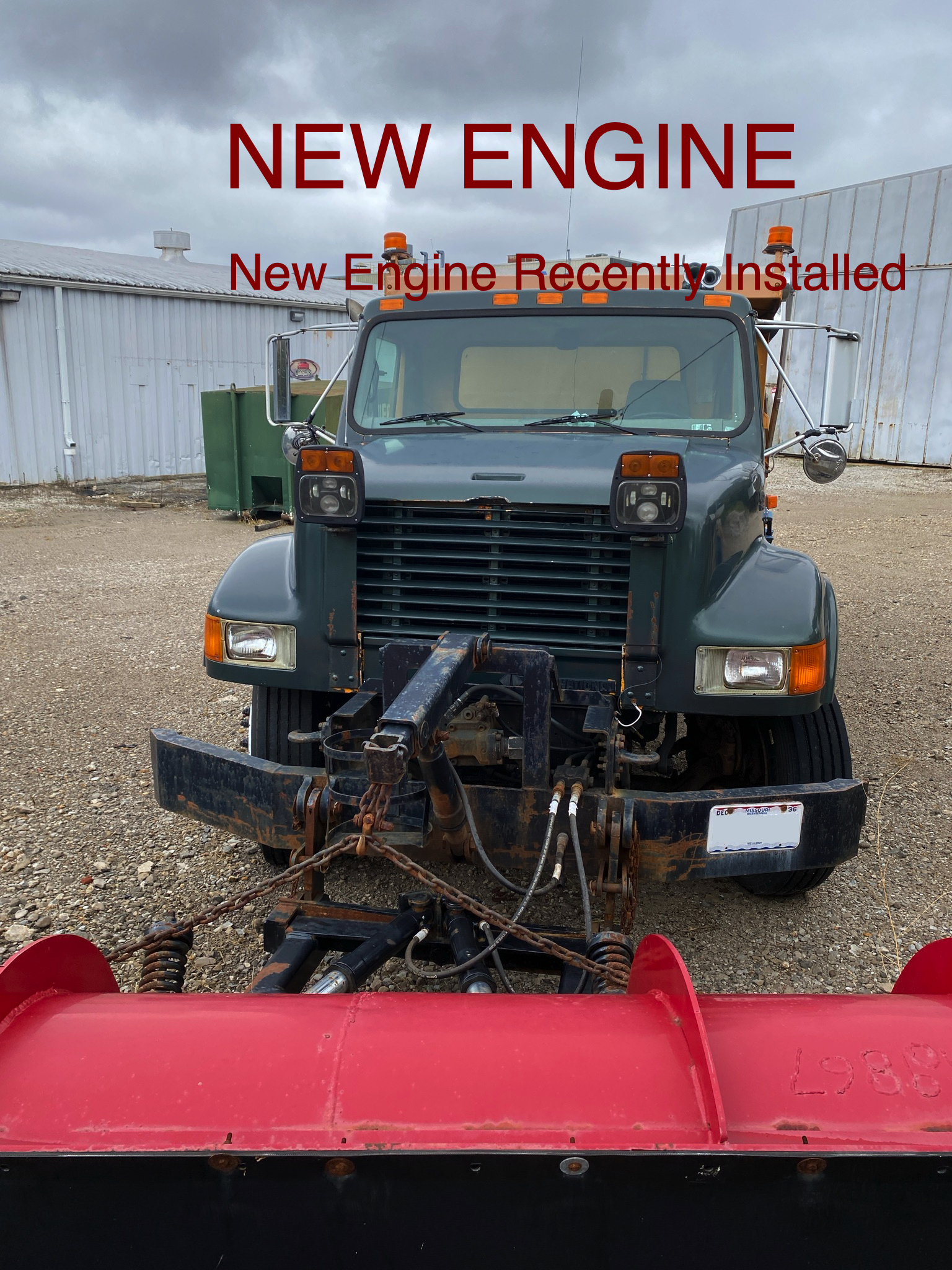 2000 INTERNATIONAL 4900 - view 1 of 13