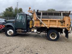 2000 INTERNATIONAL 4900 - Image 8