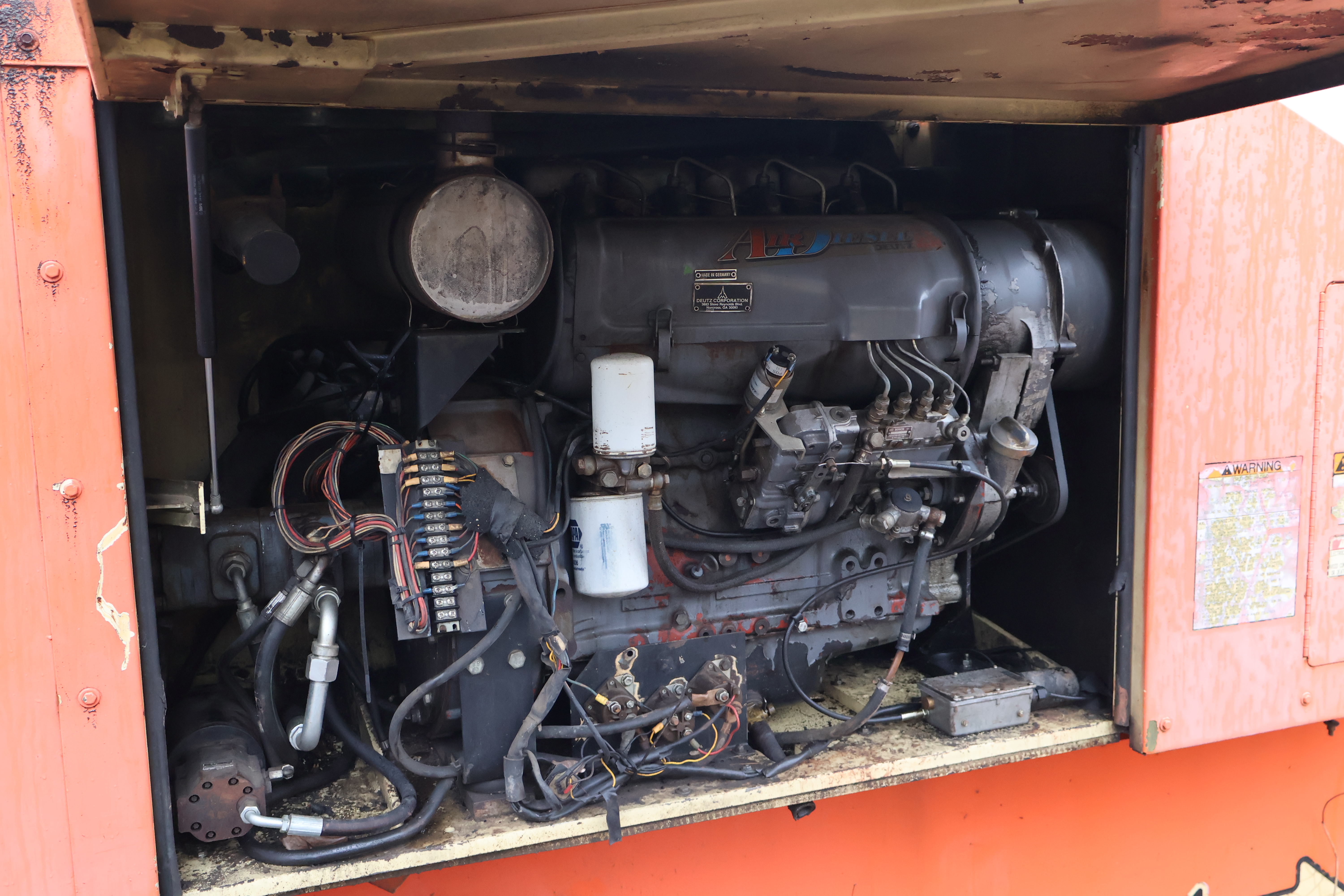 1998 JLG 80hx 80' Boom Lift - view 12 of 17