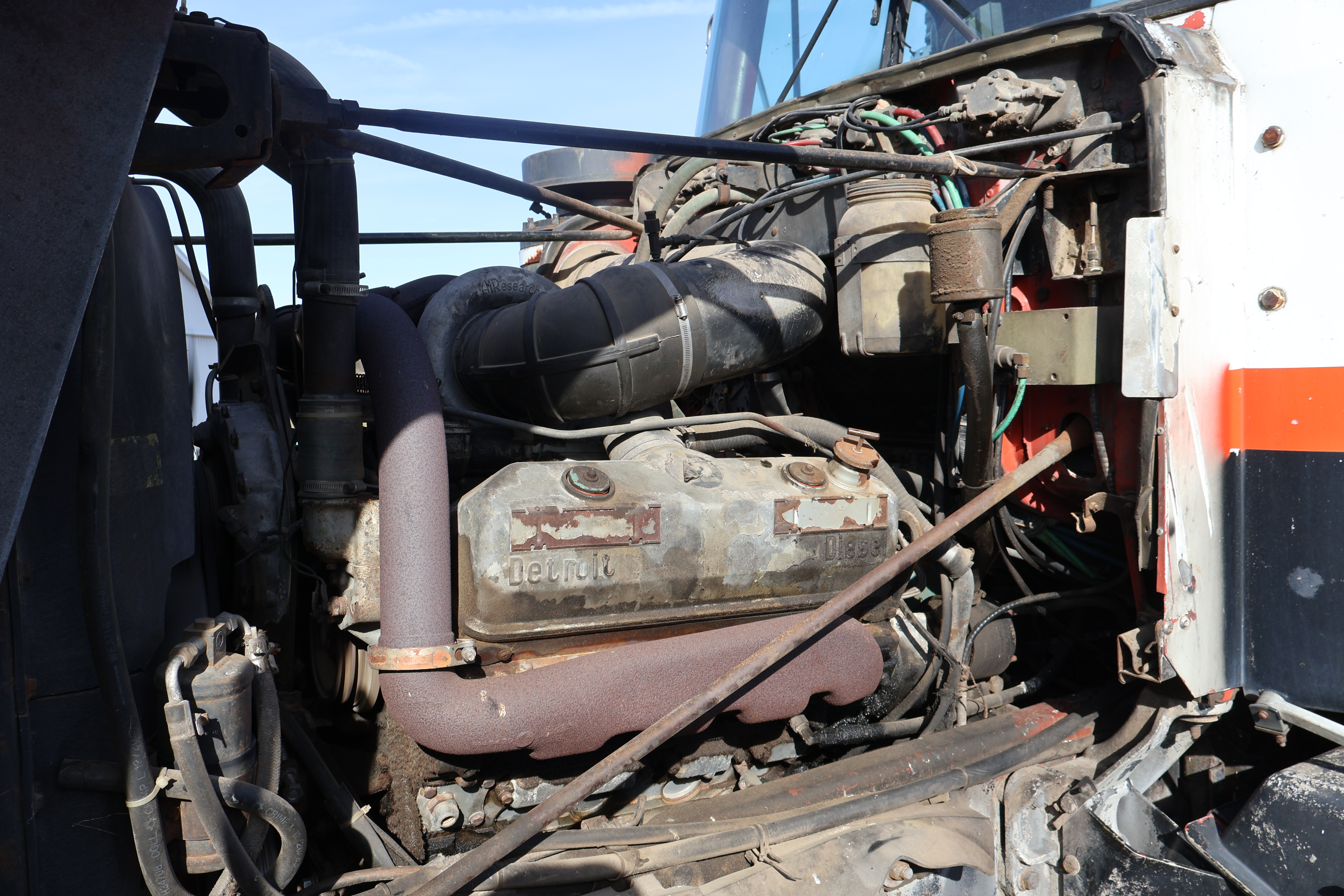 1981 GMC General - Image 24