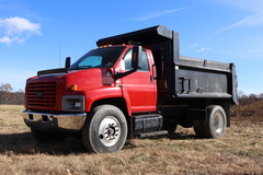 2005 CHEVROLET C8500 - Image 1
