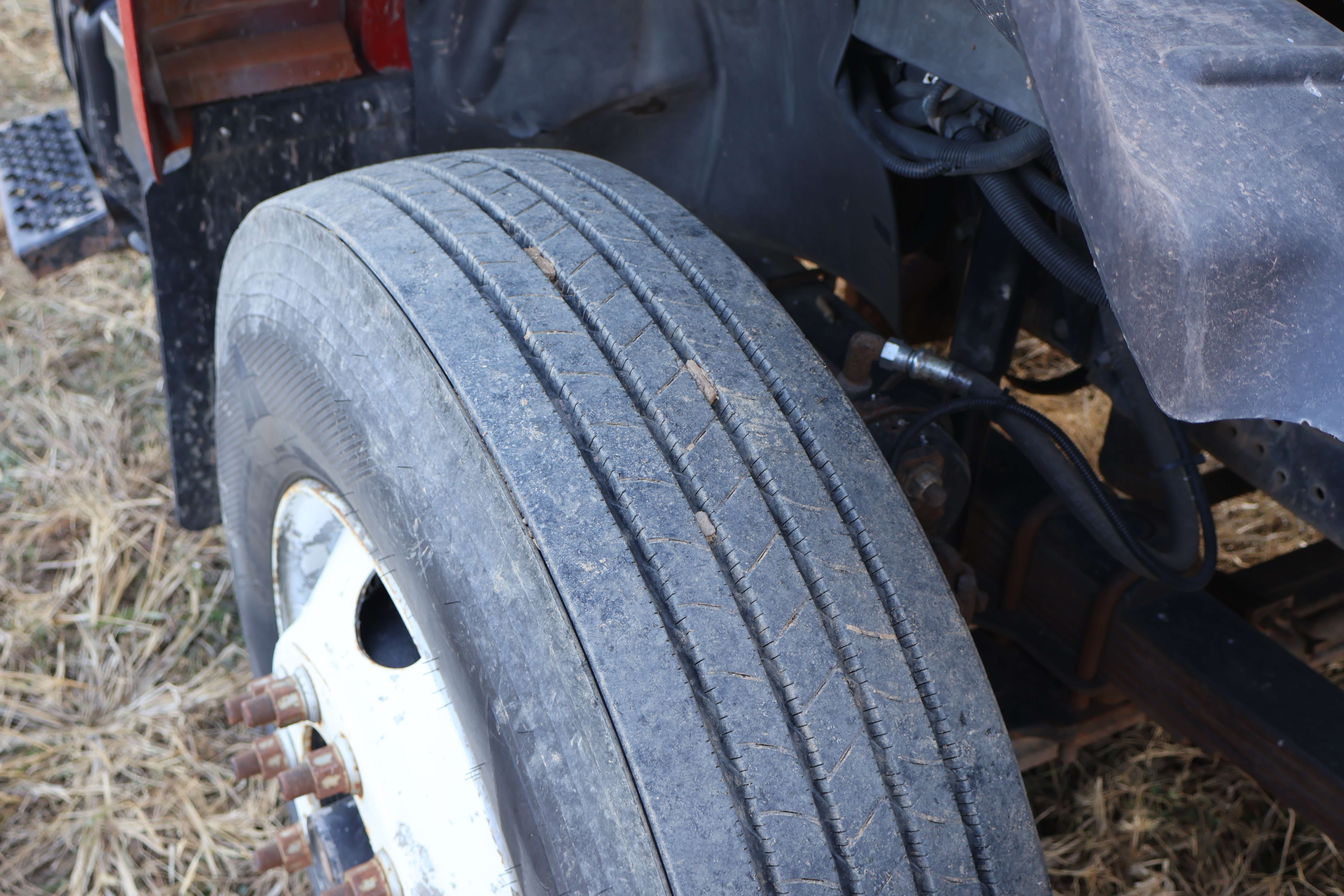 2005 CHEVROLET C8500 - Image 31