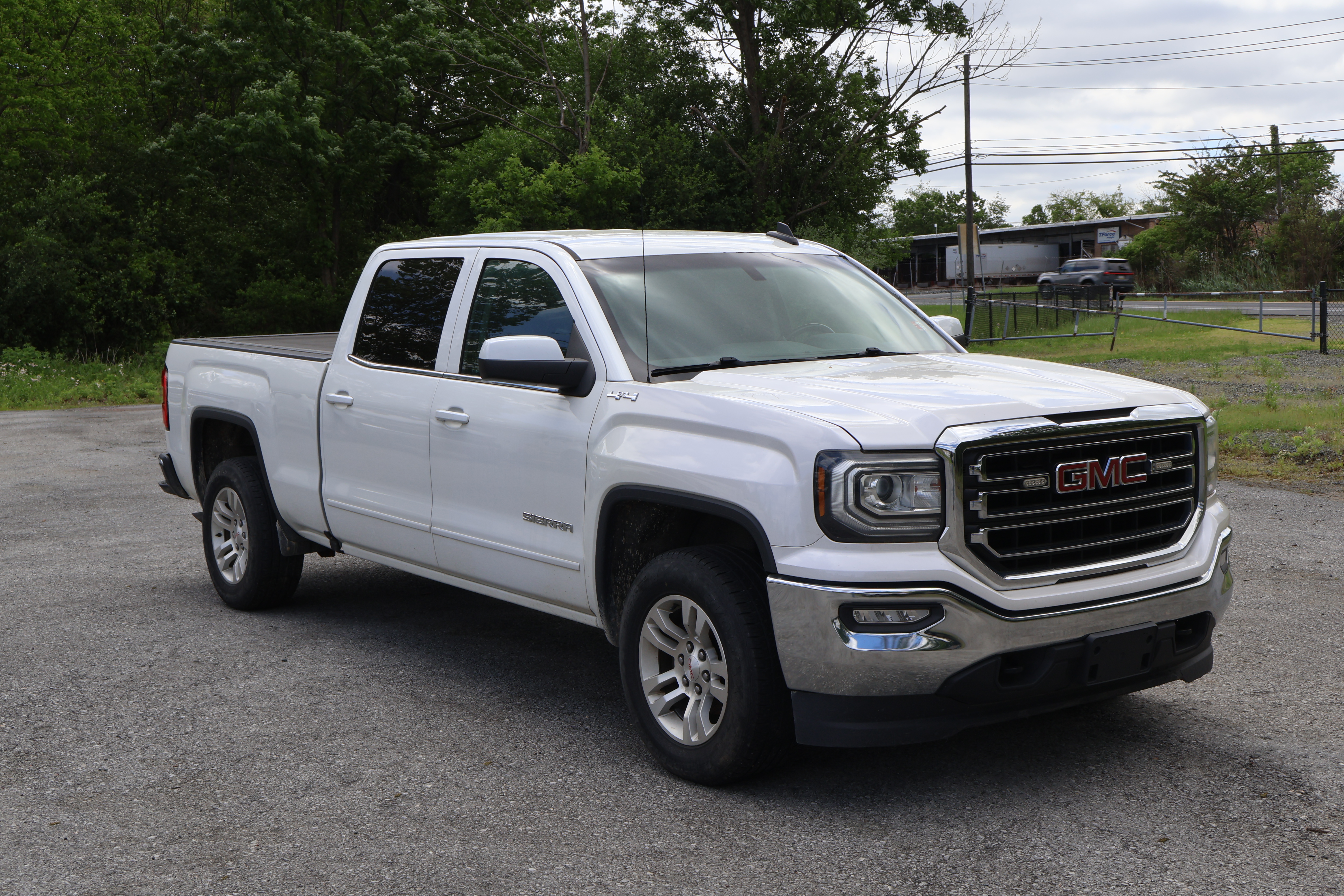 2018 GMC Sierra - Image 9