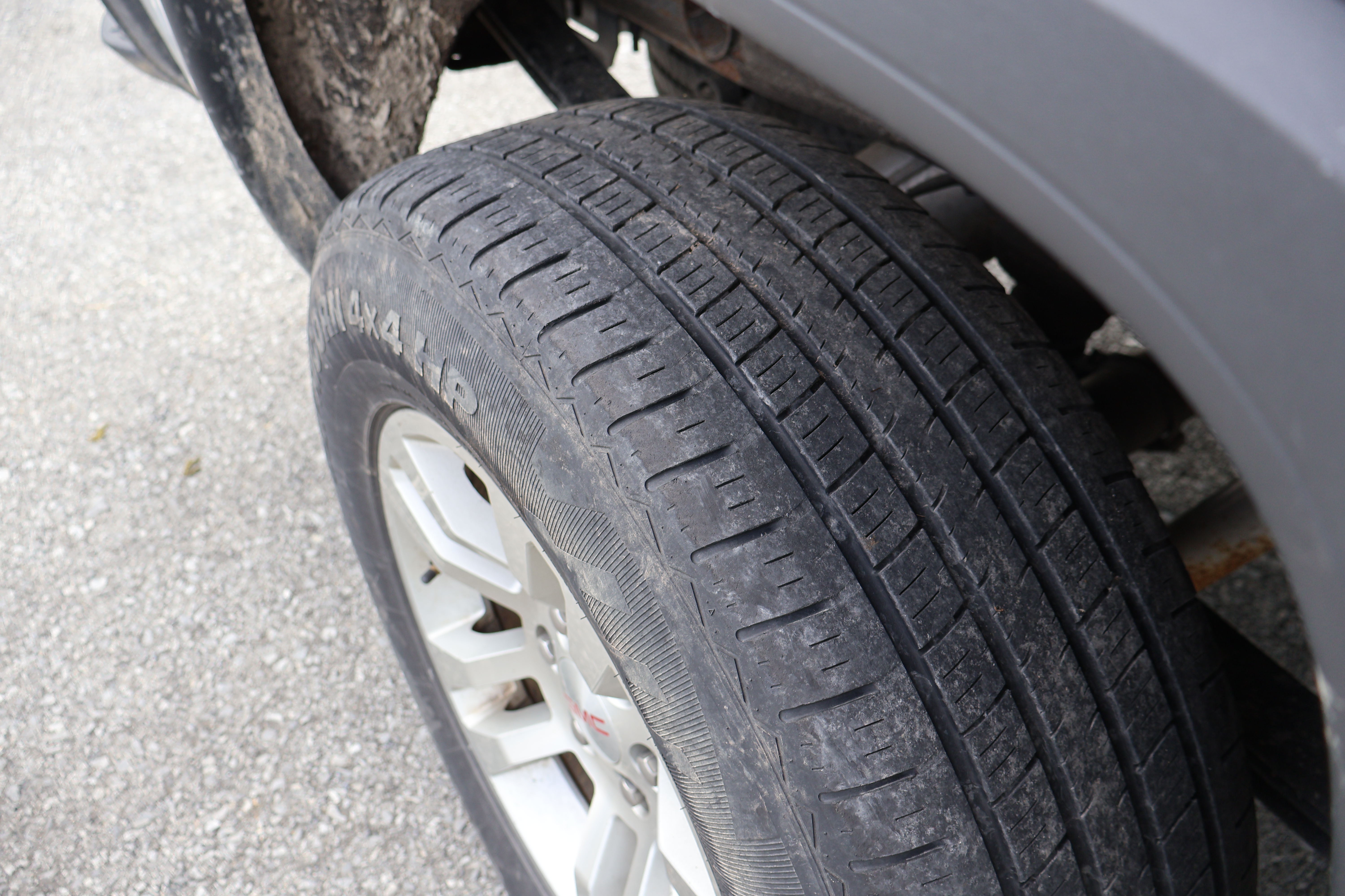 2018 GMC Sierra - Image 27