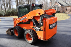 2018 KUBOTA SSV65 - Image 8