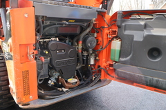 2018 KUBOTA SSV65 - Image 12