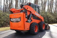 2018 KUBOTA SSV65 - Image 14