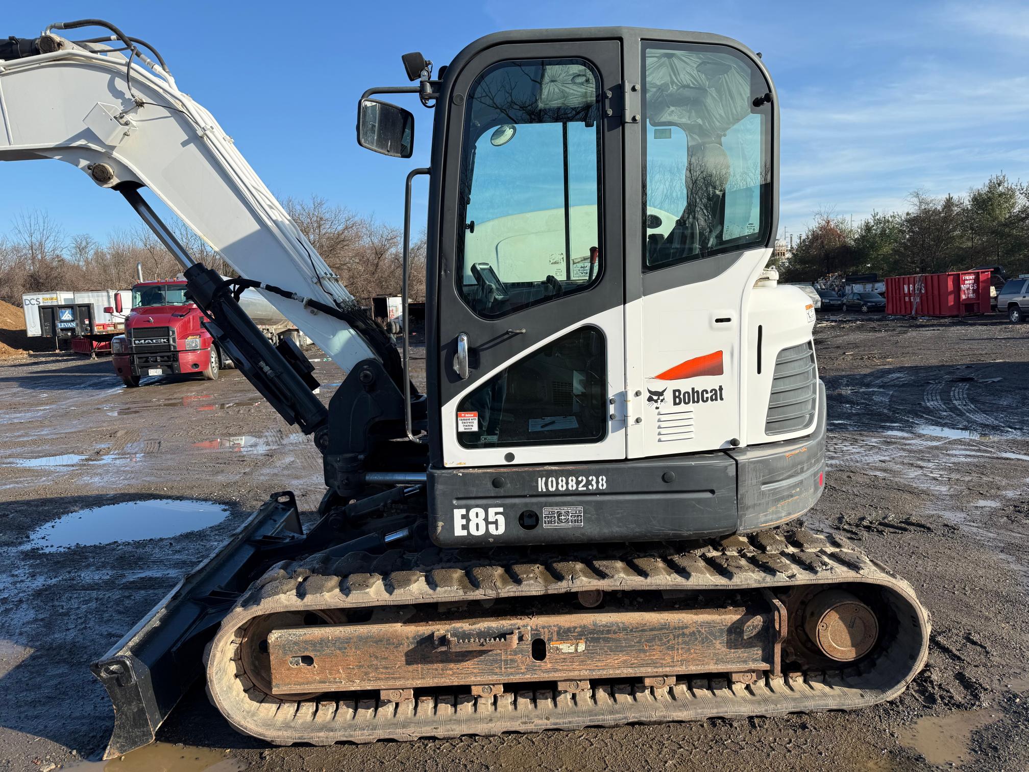 2016 BOBCAT E85 - Image 2