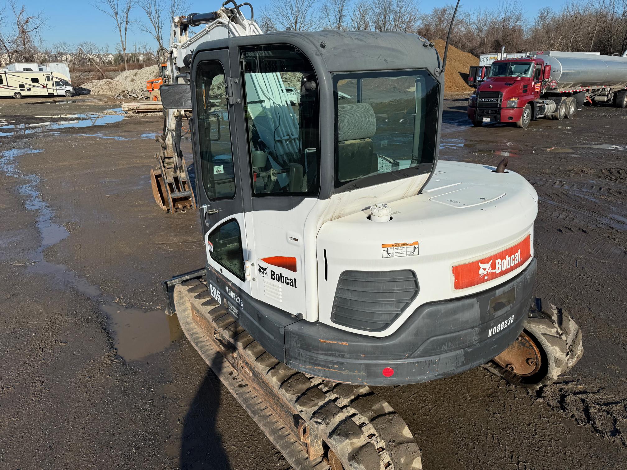 2016 BOBCAT E85 - Image 7