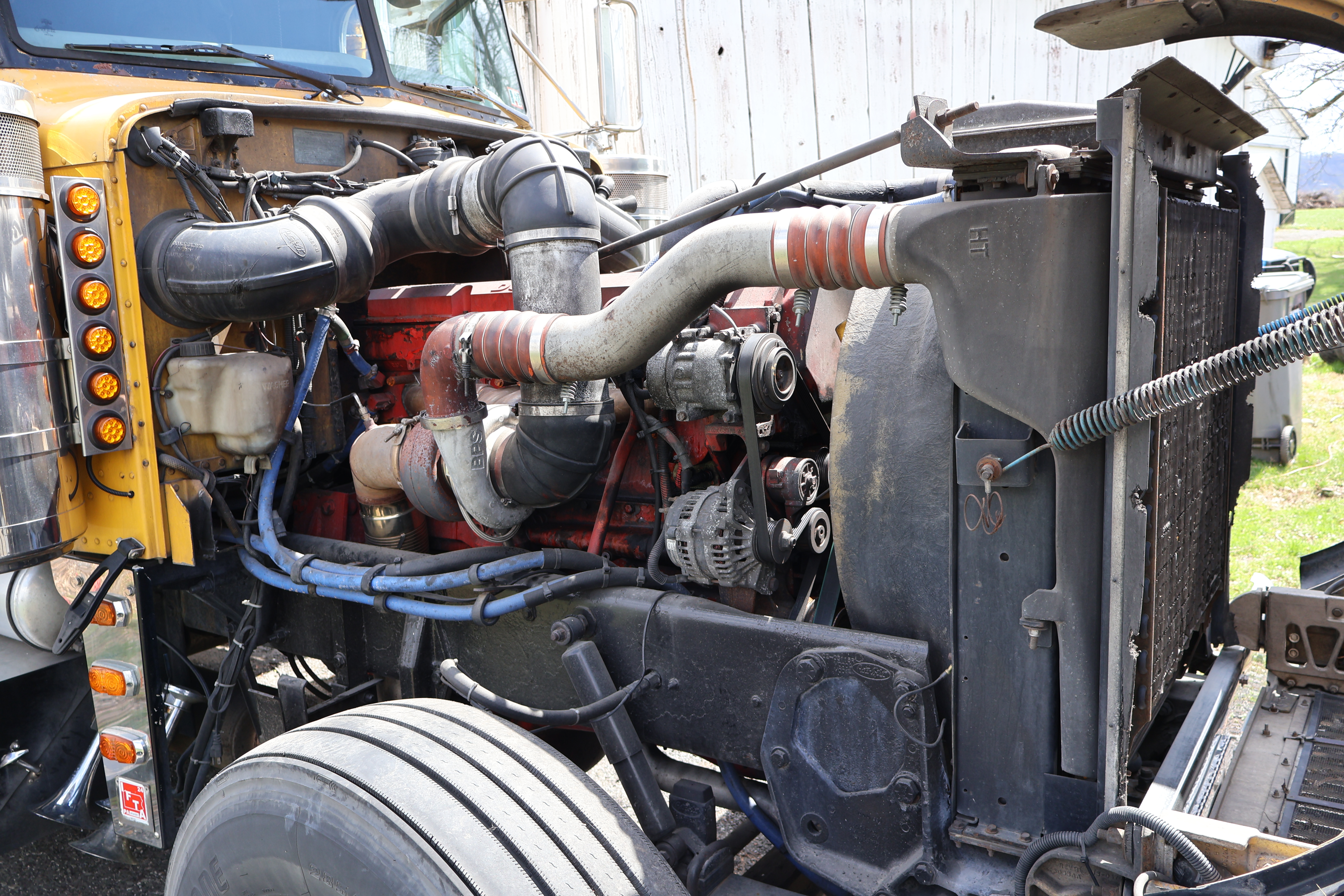 2001 PETERBILT 379 - Image 45