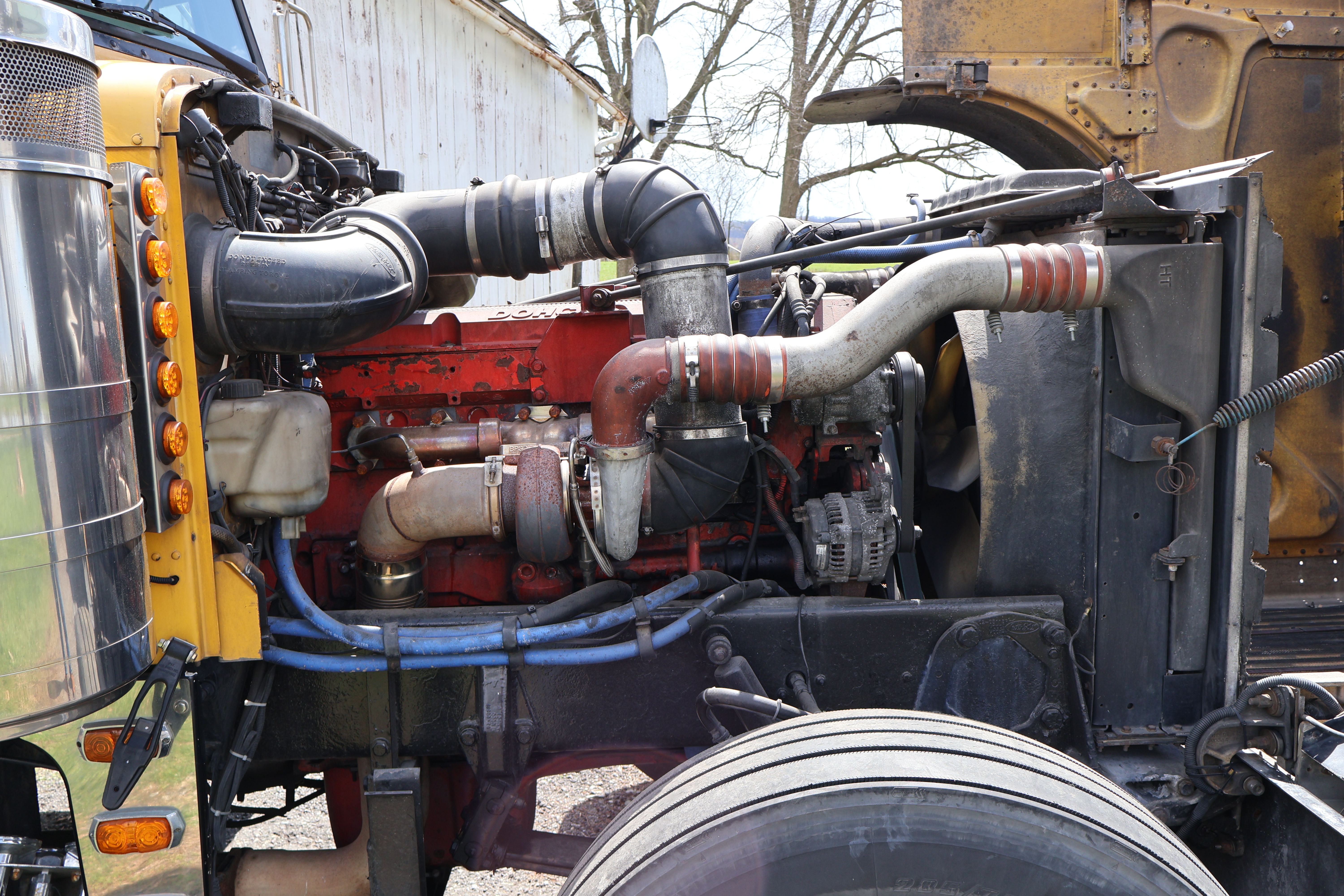 2001 PETERBILT 379 - Image 44