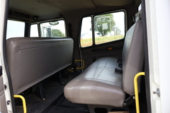 2003 FREIGHTLINER FL70 - Image 20