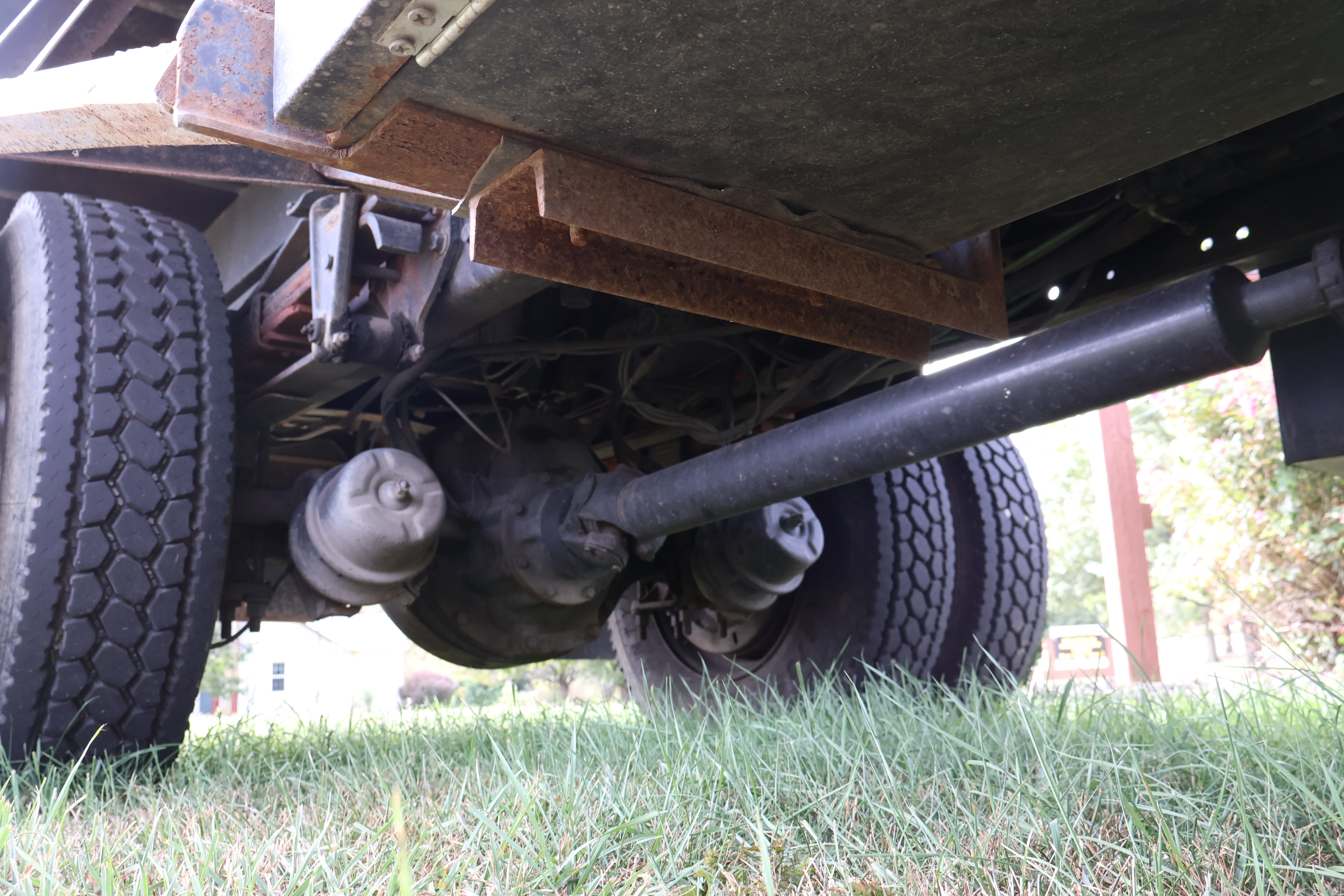 2003 FREIGHTLINER FL70 - Image 24