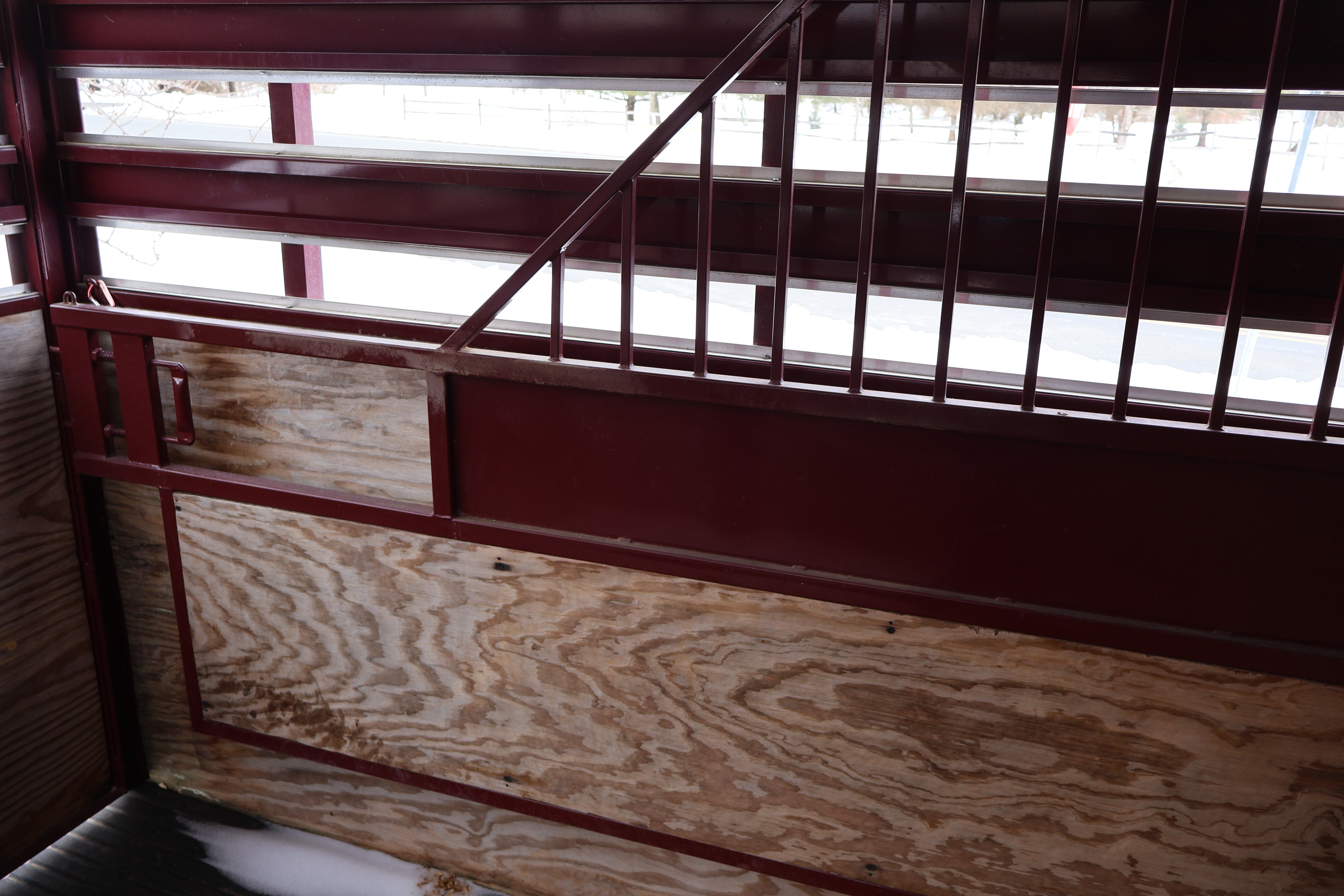 2019 VALLEY EQ 2910 21' 2 Horse Slant Load Gooseneck - view 12 of 18