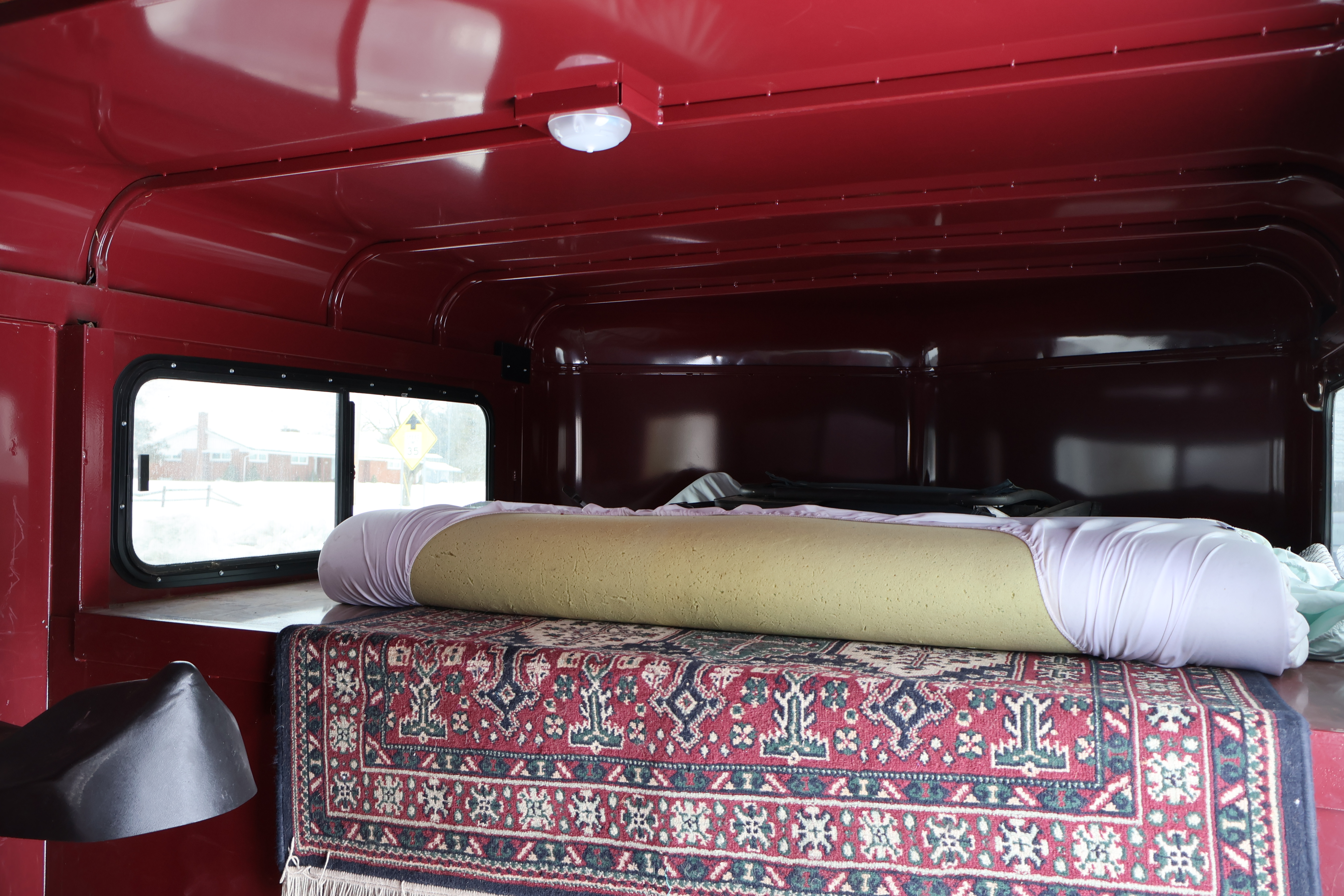 2019 VALLEY EQ 2910 16' 2 Horse Slant Load Gooseneck - Image 15