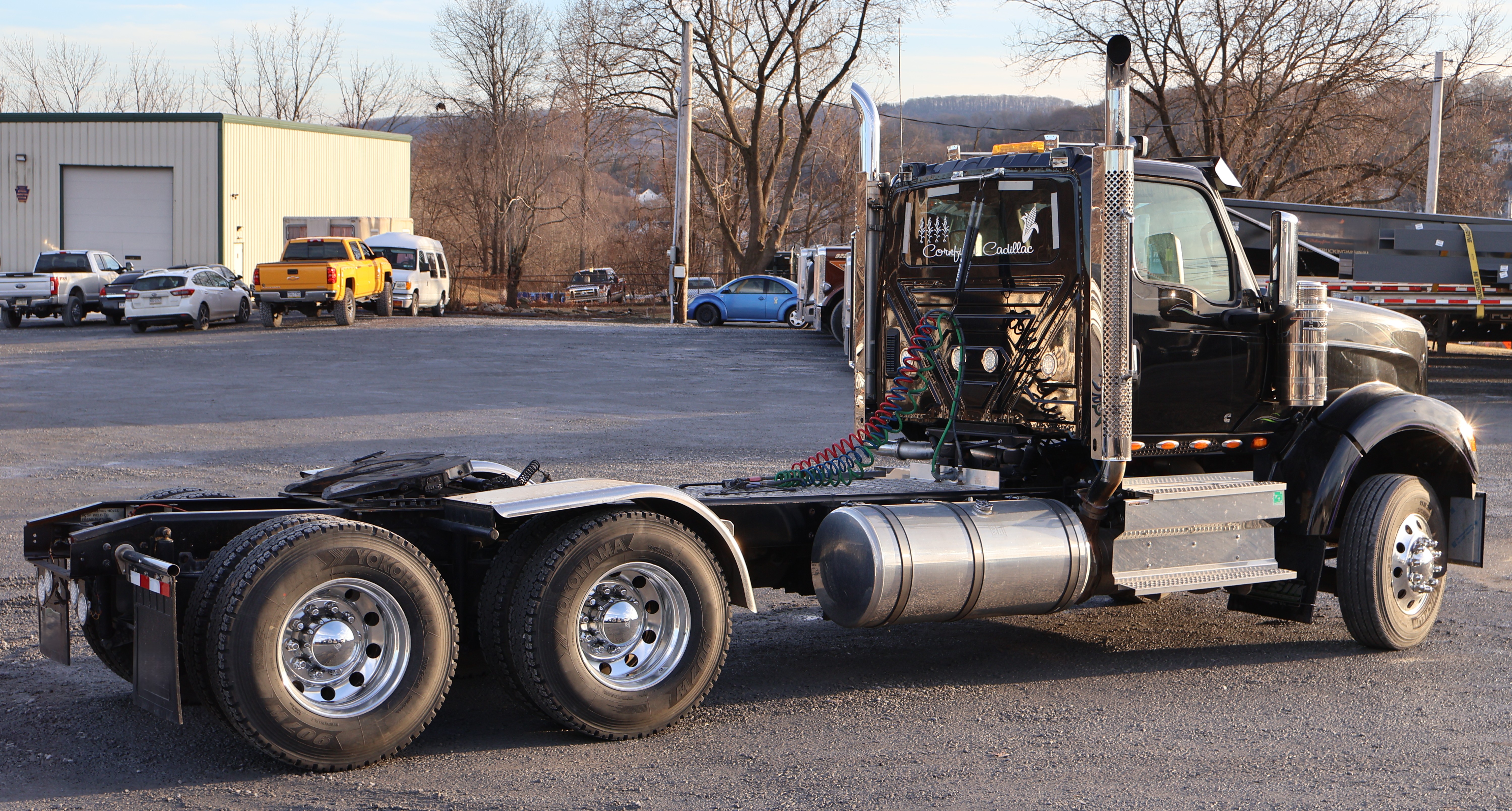 2024 INTERNATIONAL HX520 SFA - view 11 of 39