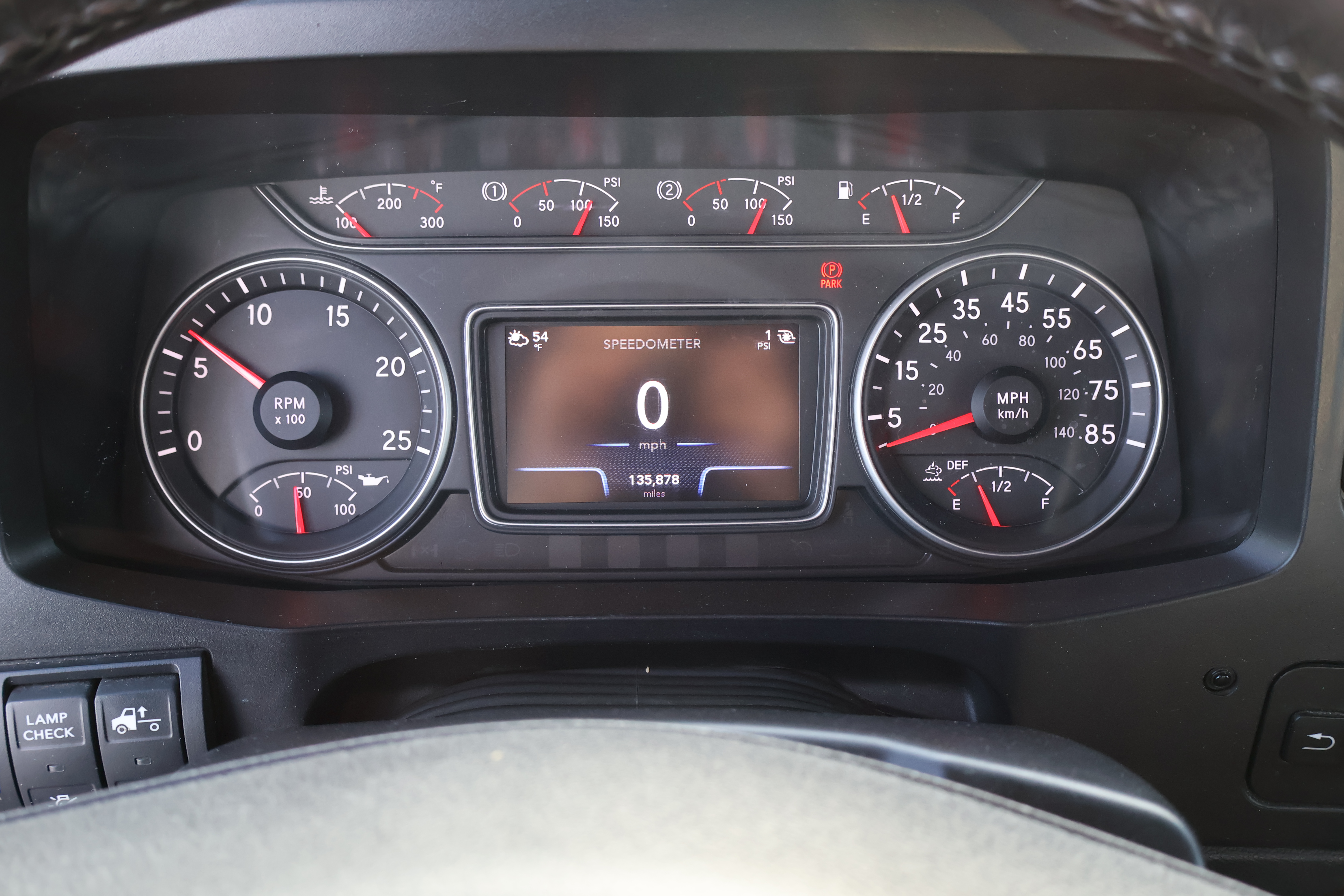 2024 INTERNATIONAL HX520 SFA - Image 39