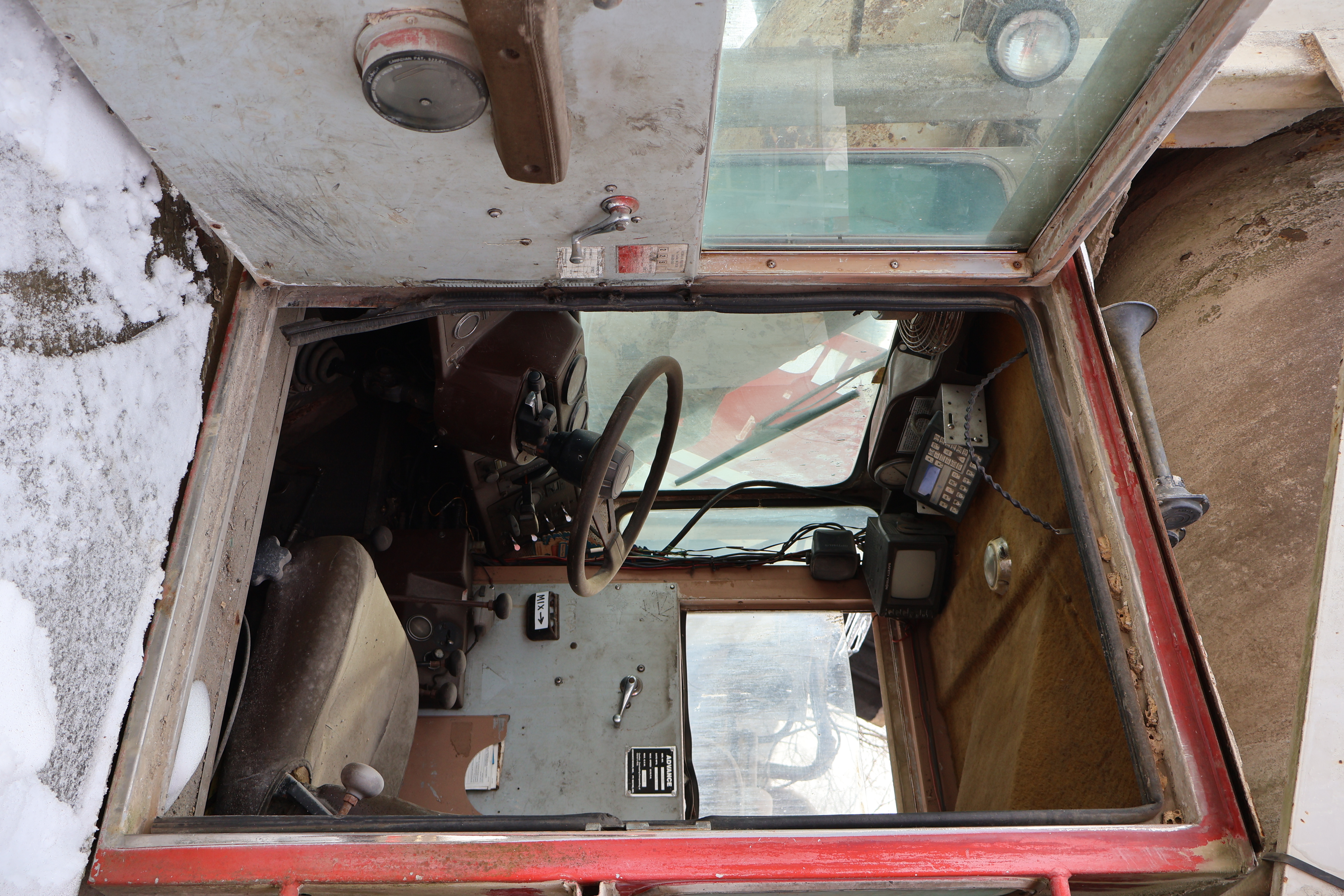 1990 ADVANCE Concrete Mixer Truck - view 6 of 27