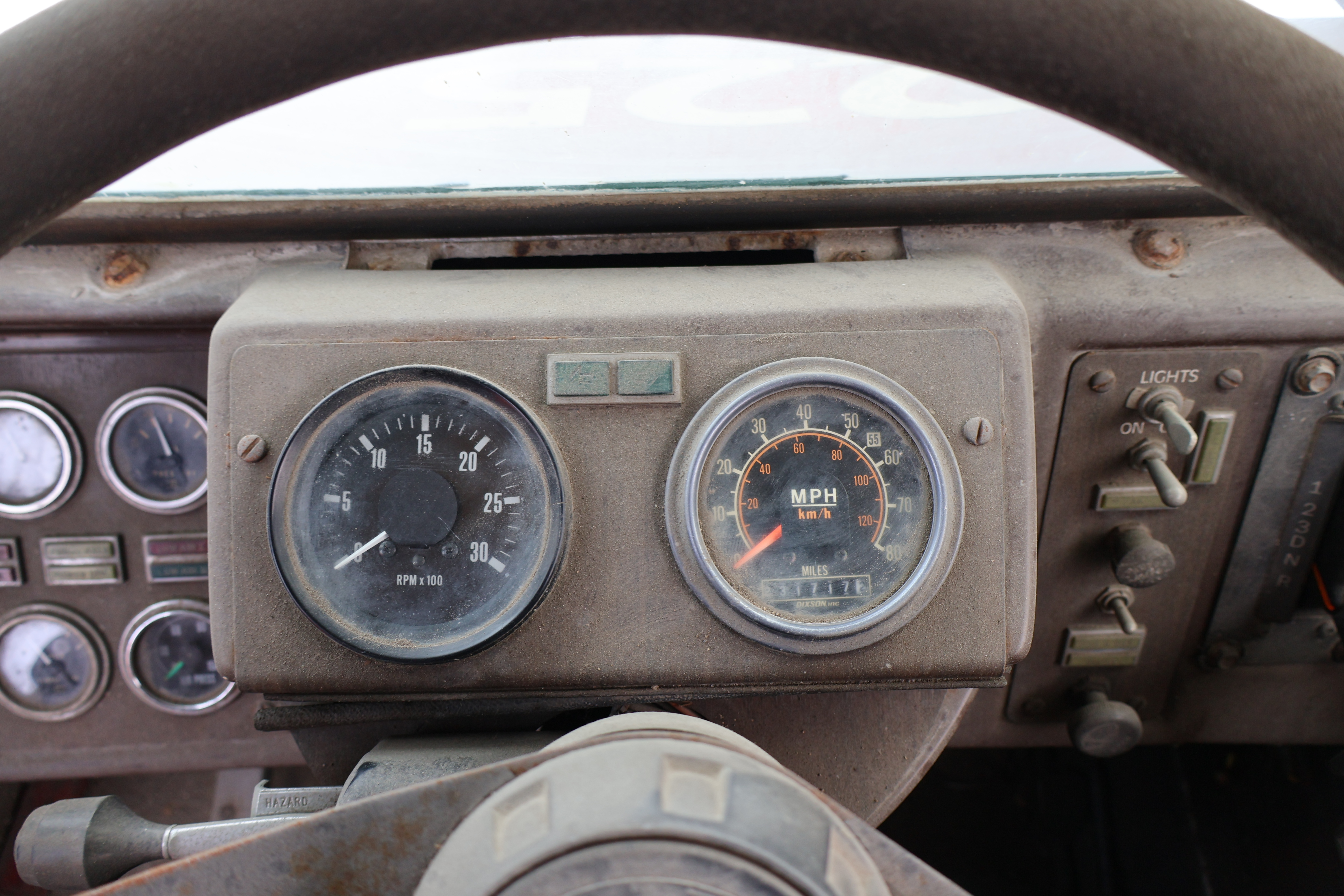 1990 ADVANCE Concrete Mixer Truck - view 10 of 27