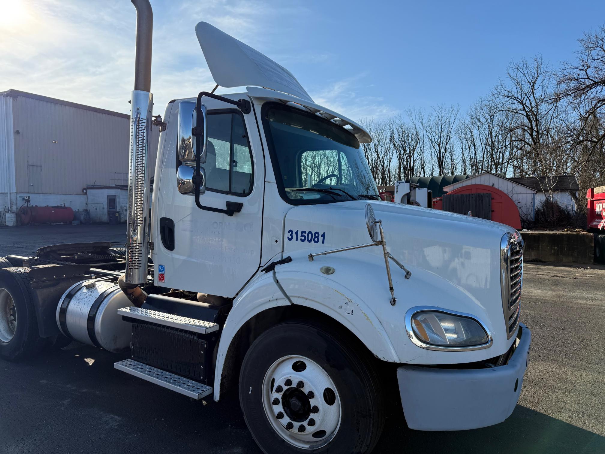 2015 FREIGHTLINER M2 112 - view 4 of 16