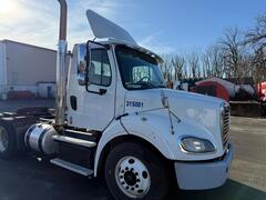 2015 FREIGHTLINER M2 112 - Image 4