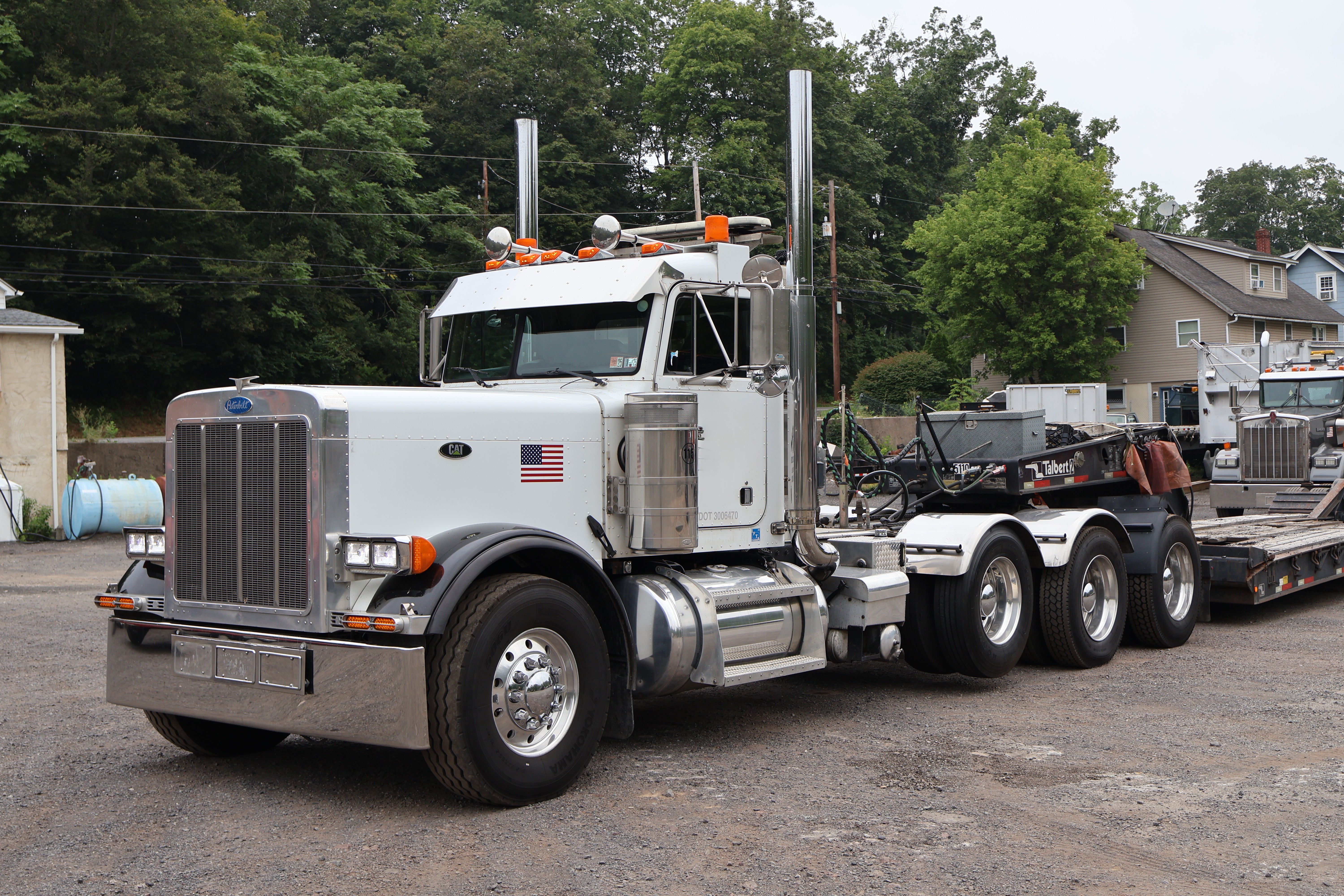 2001 PETERBILT 379 - Image 2