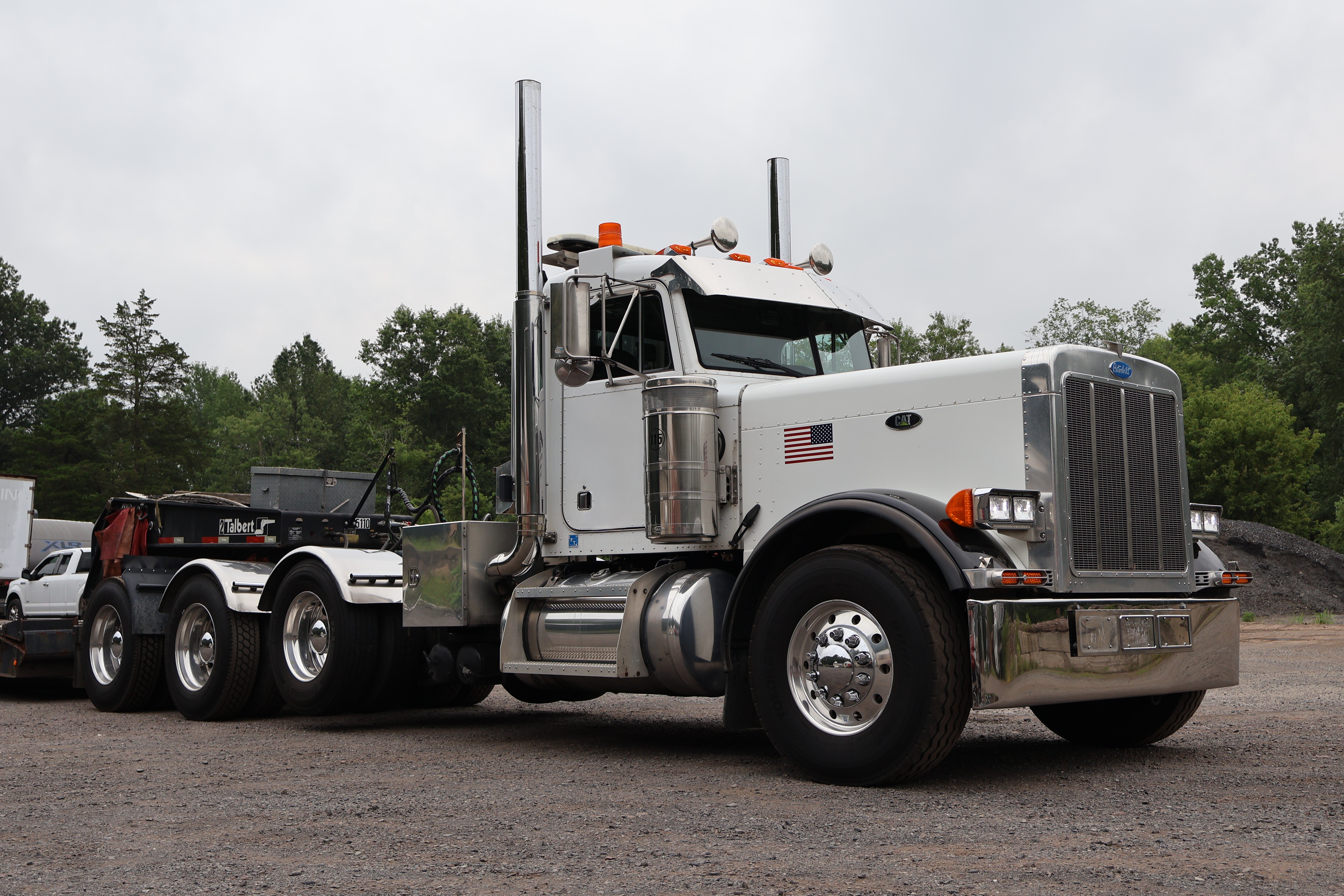 2001 PETERBILT 379 - Image 5
