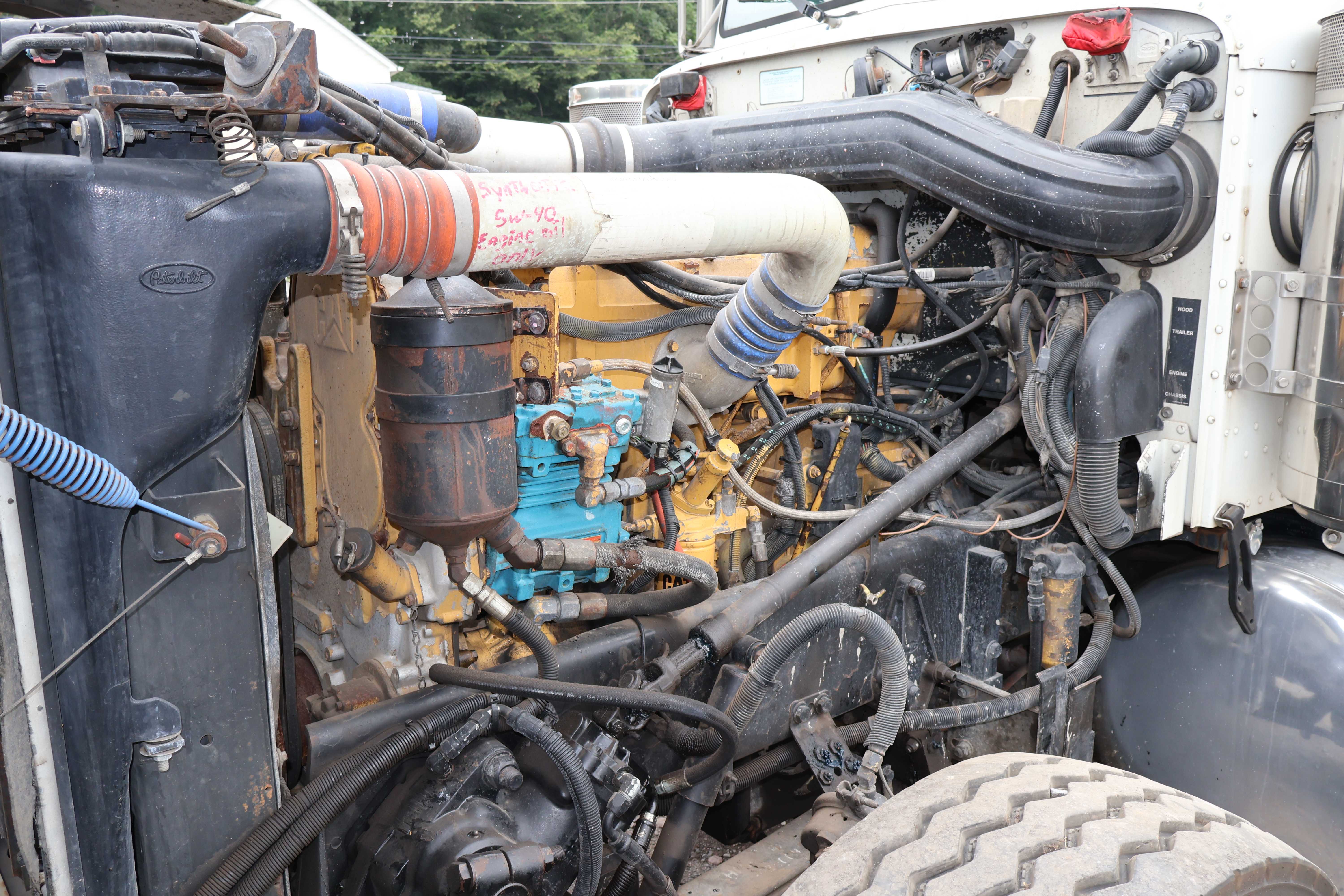 2001 PETERBILT 379 - Image 31