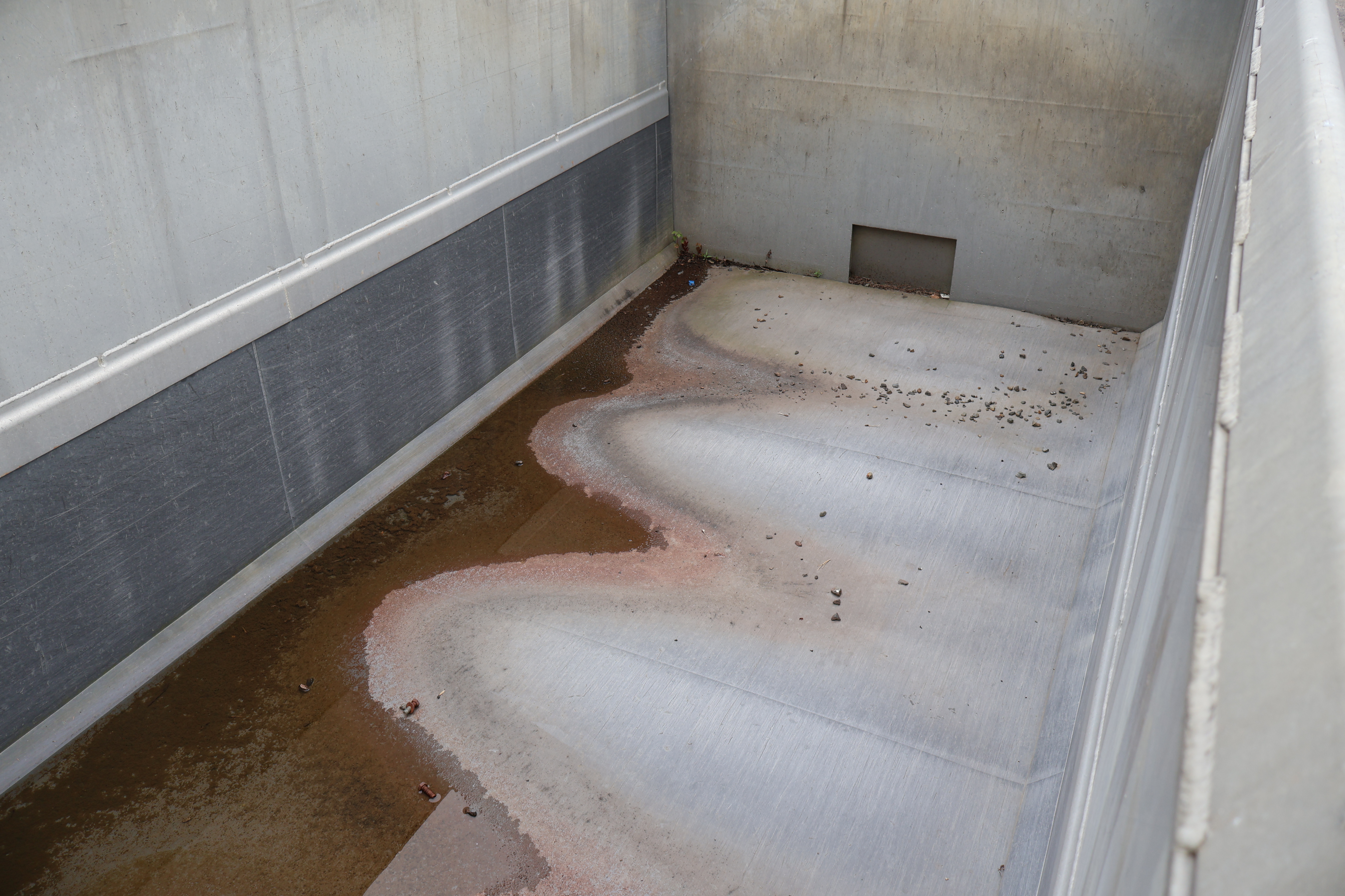 2016 MAC 8 foot - view 11 of 16