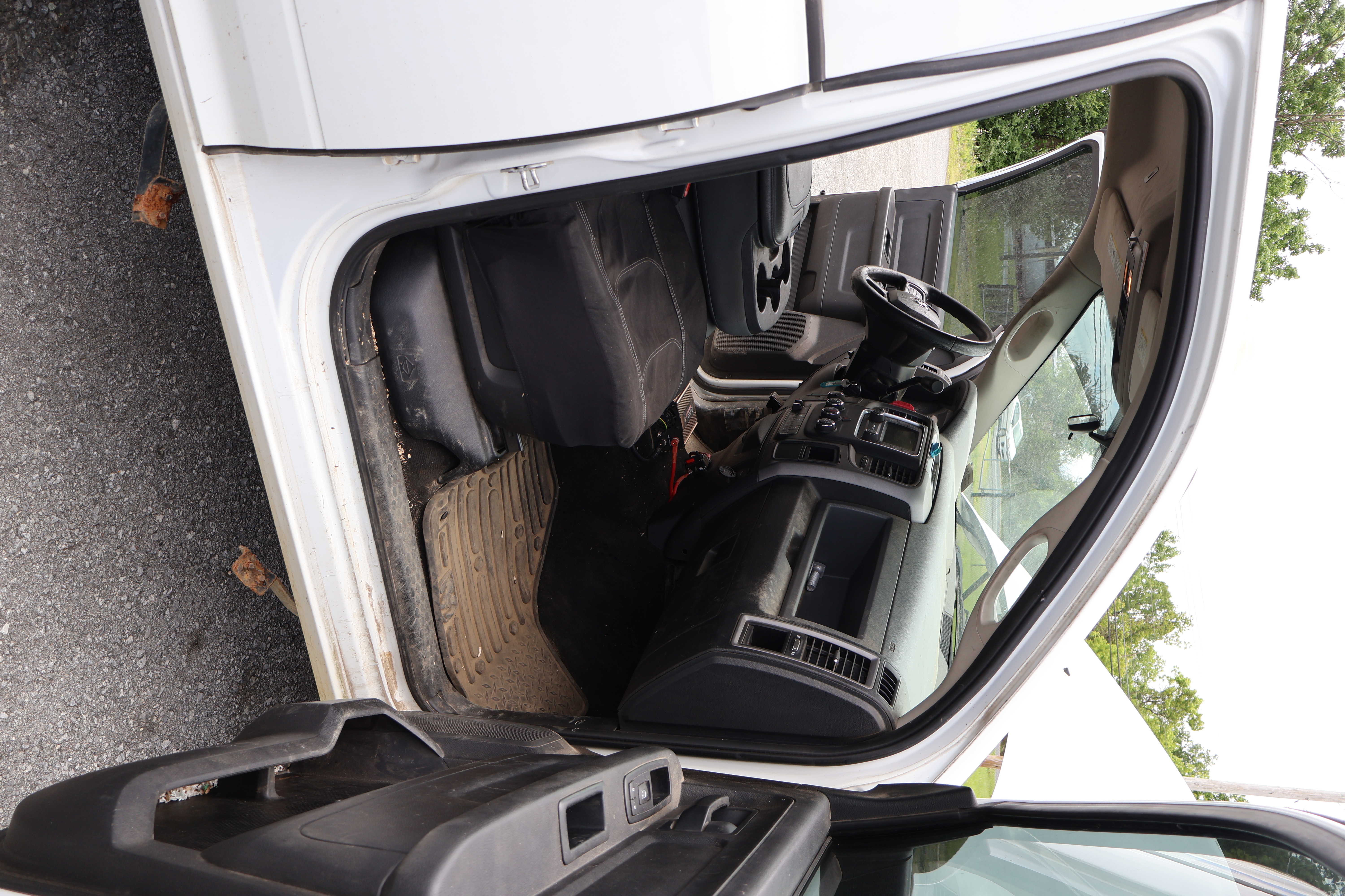 2017 DODGE Ram 2500 - Image 21