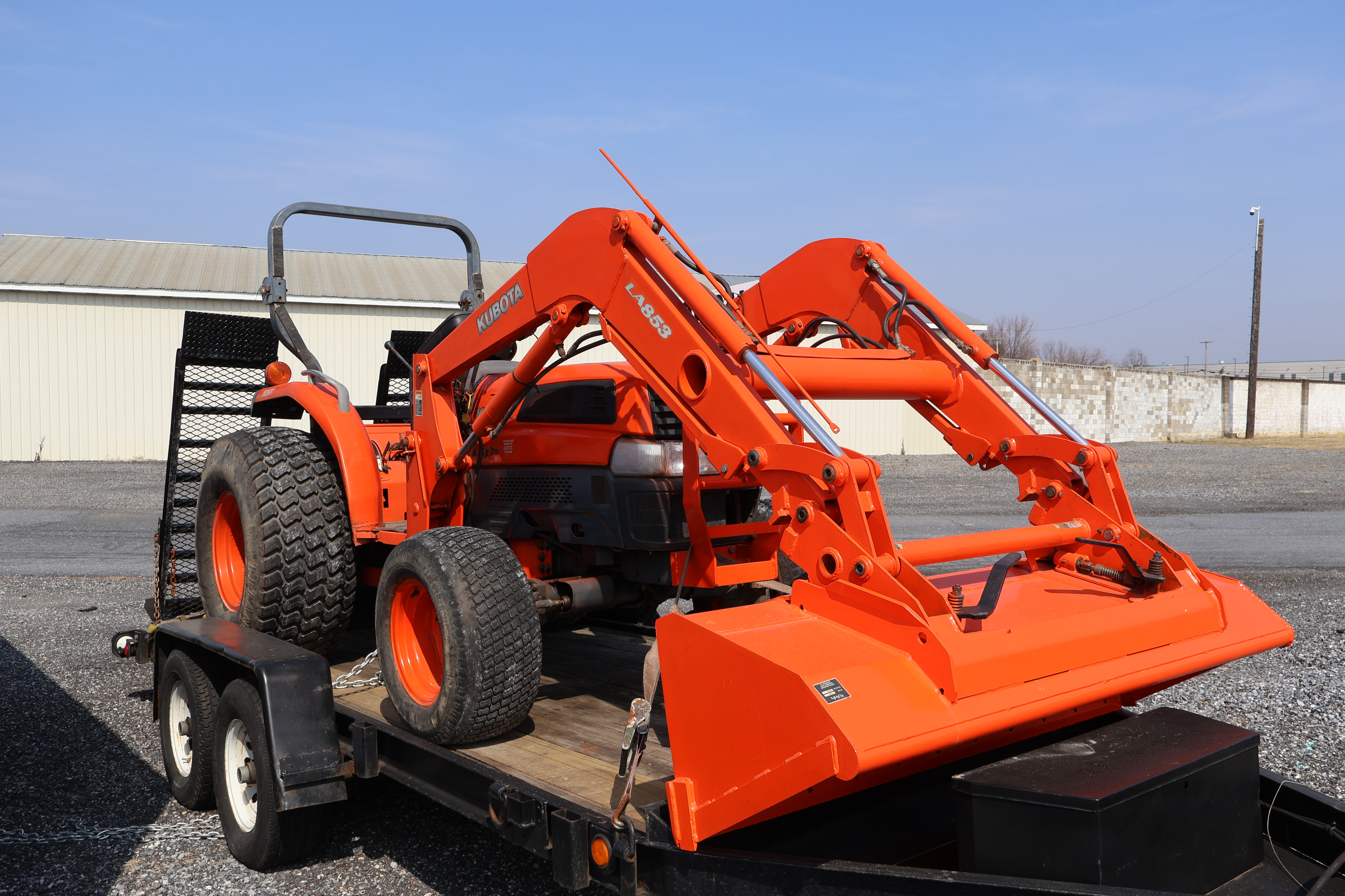 2003 KUBOTA L4330D - view 1 of 36