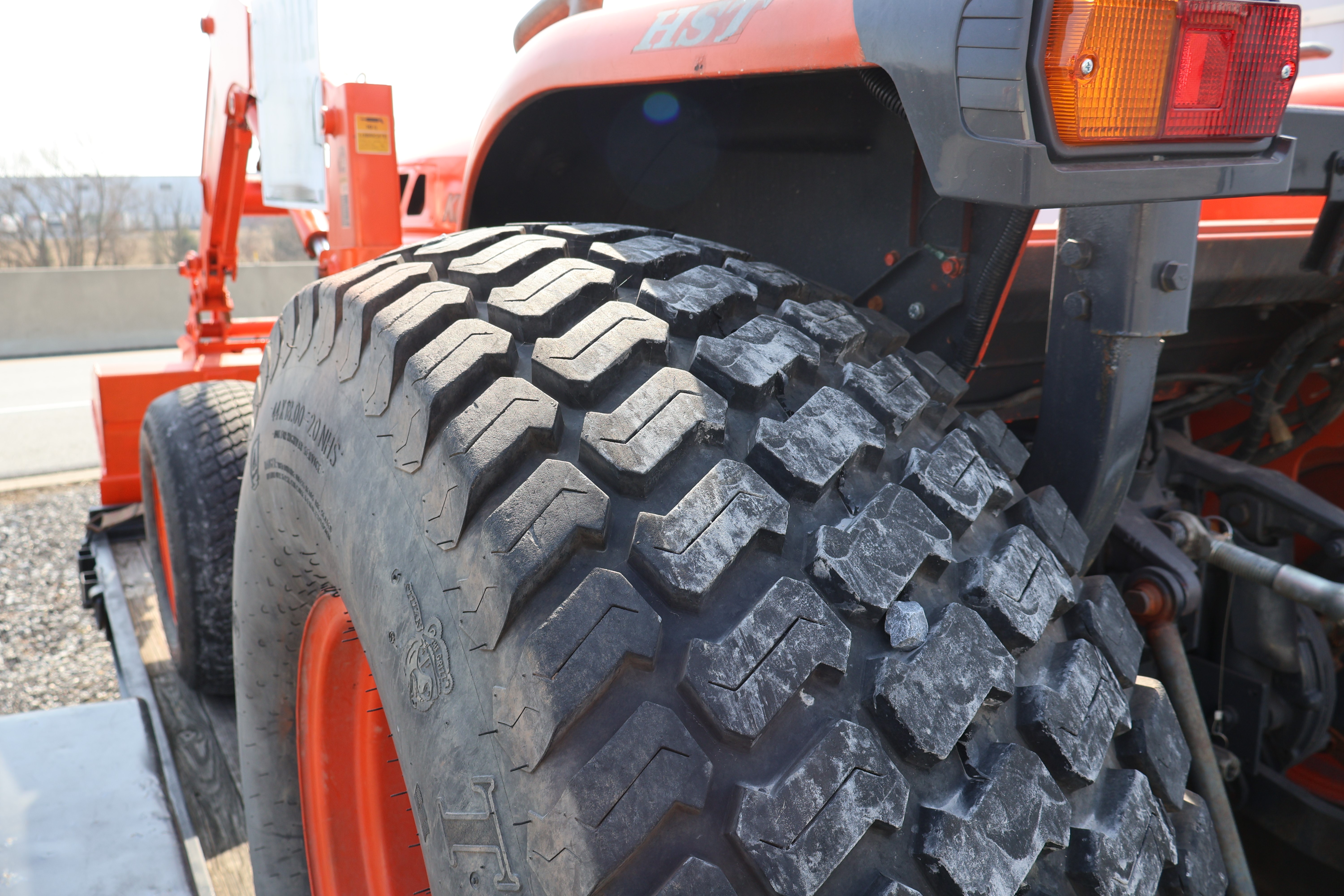 2003 KUBOTA L4330D - Image 11