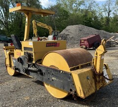 2004 HYPAC C330B - Image 2