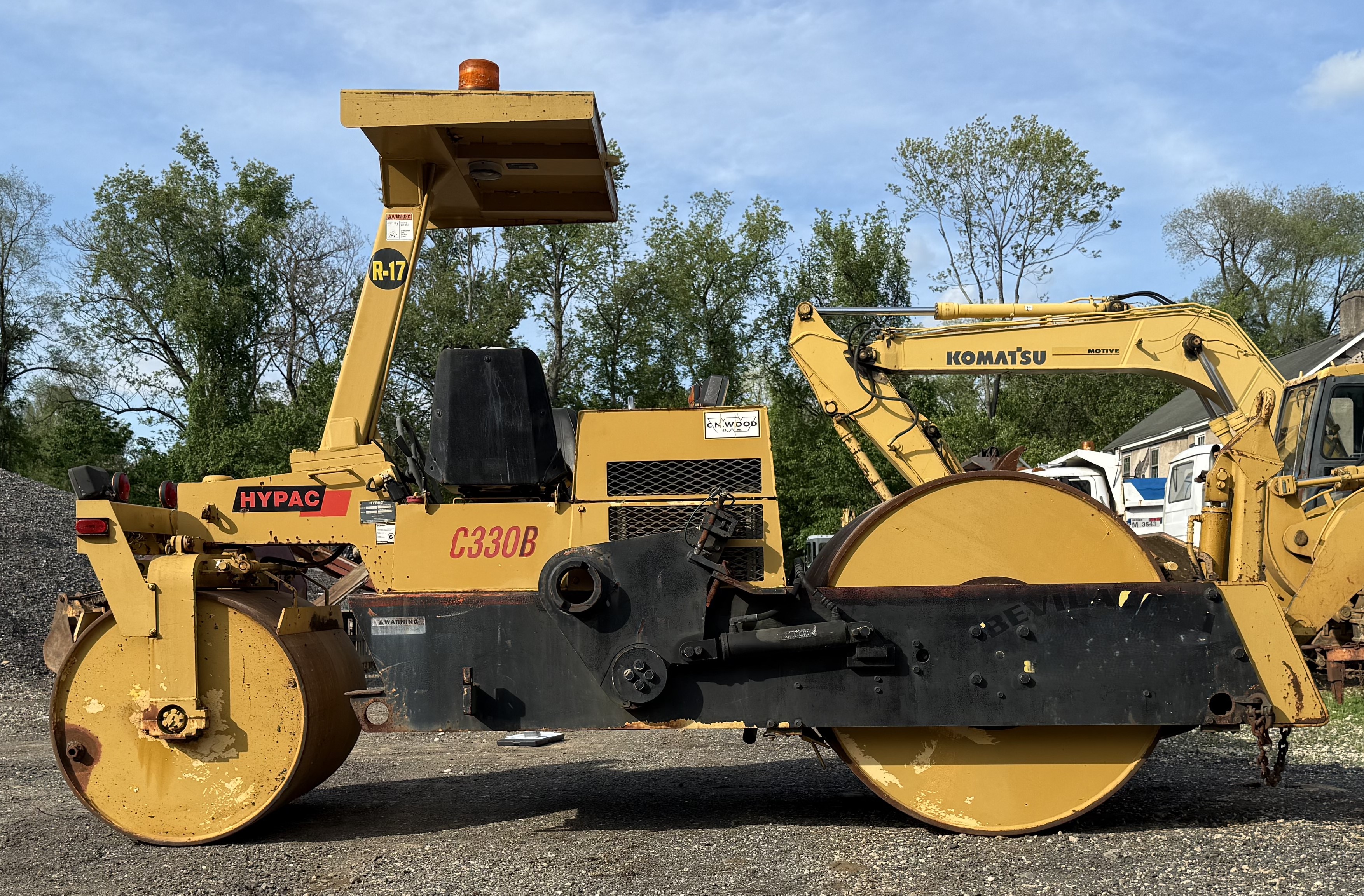 2004 HYPAC C330B - Image 16