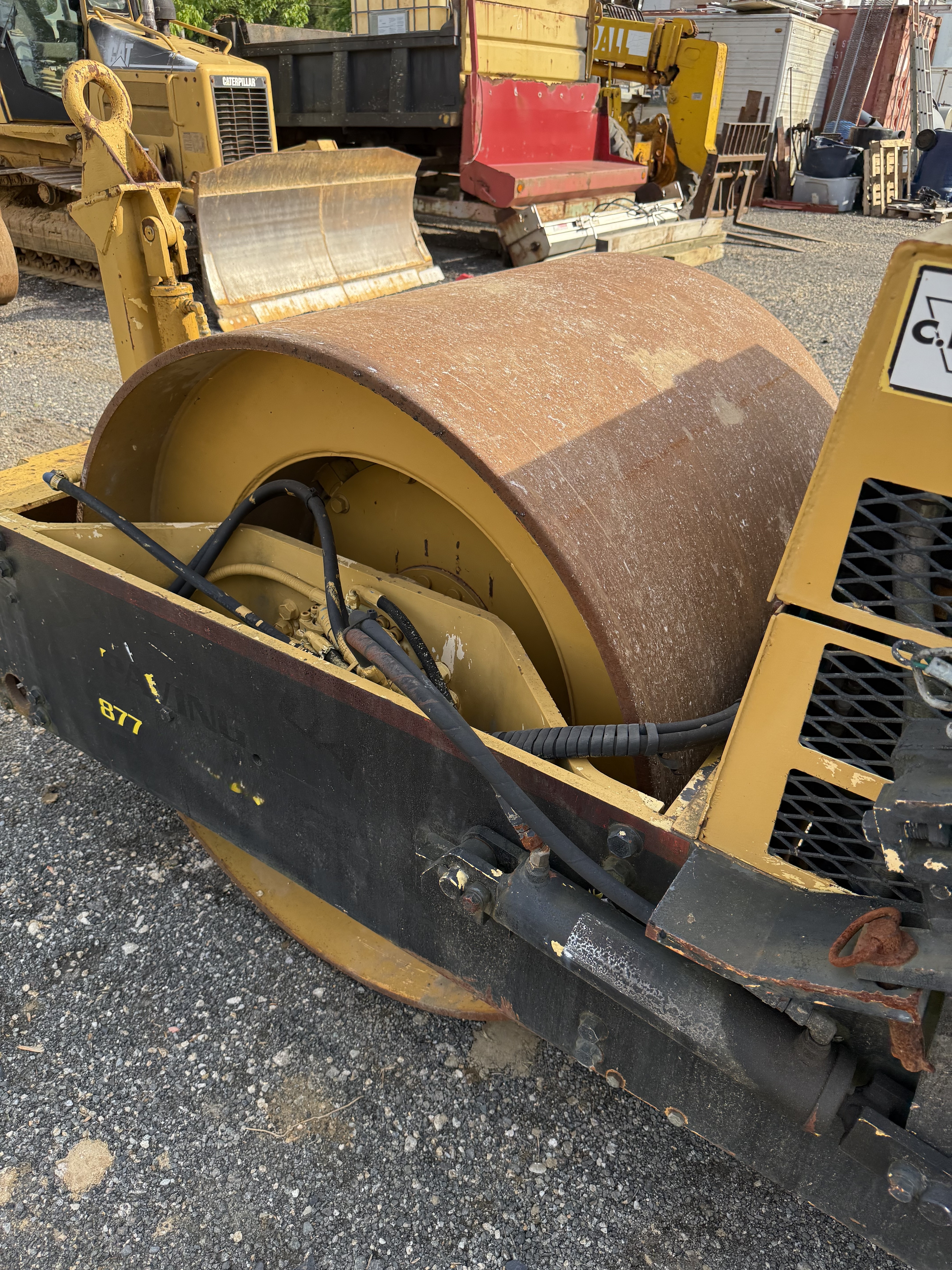 2004 HYPAC C330B - view 8 of 28