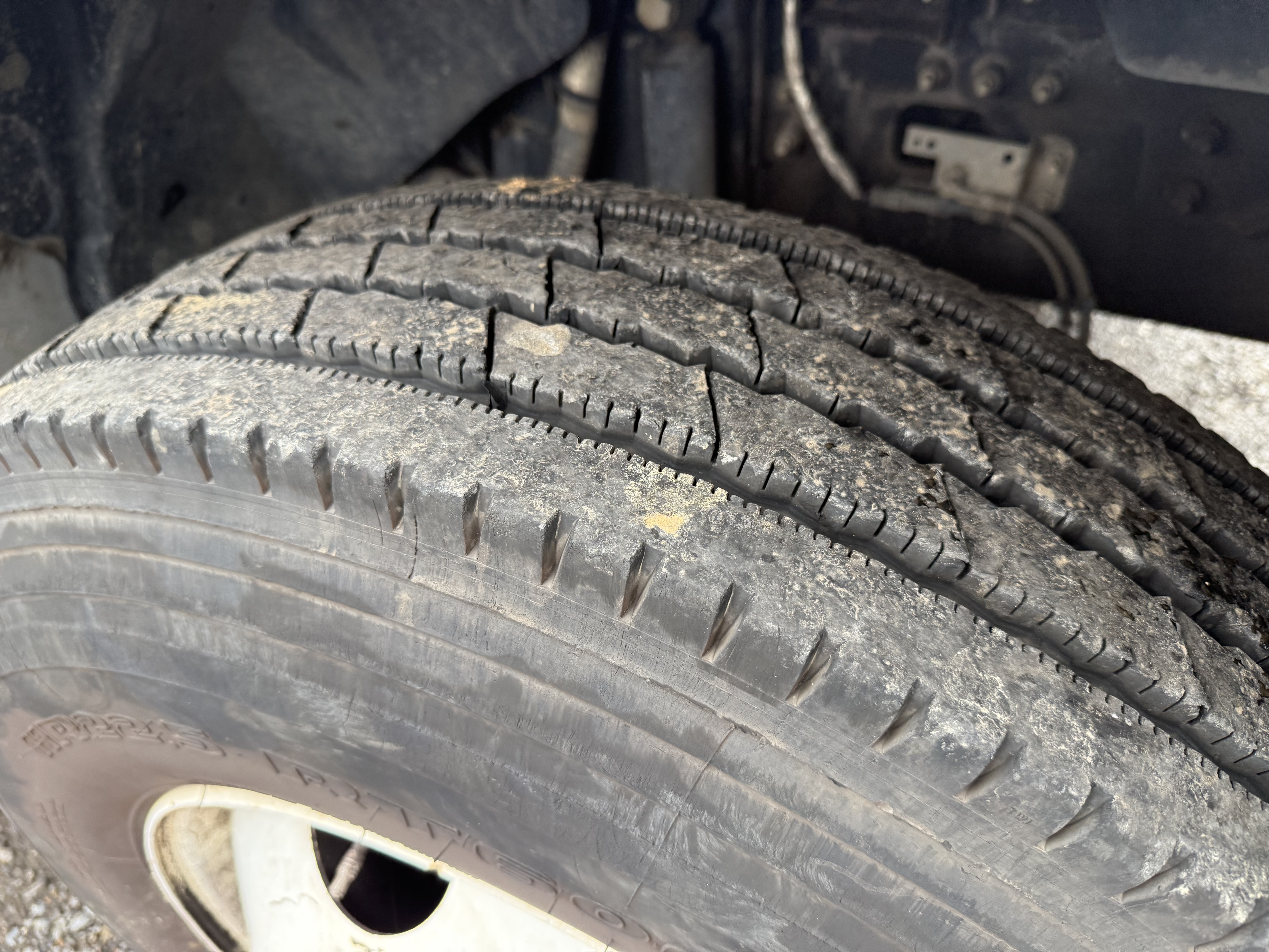 2016 FORD F-750 - Image 29